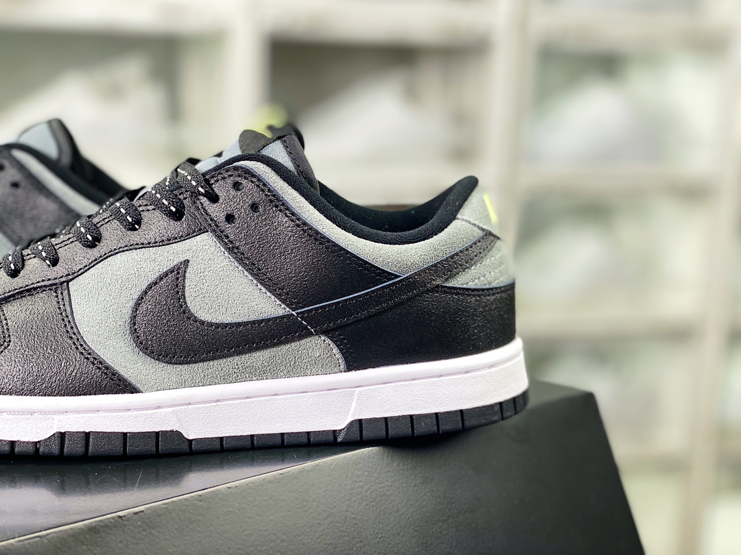 240 SB Dunk Low”Black Grey Green Strike”扣篮系列板鞋“黑灰迷你小钩”FQ2205-001