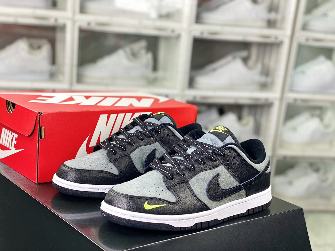 240 SB Dunk Low”Black Grey Green Strike”扣篮系列板鞋“黑灰迷你小钩”FQ2205-001