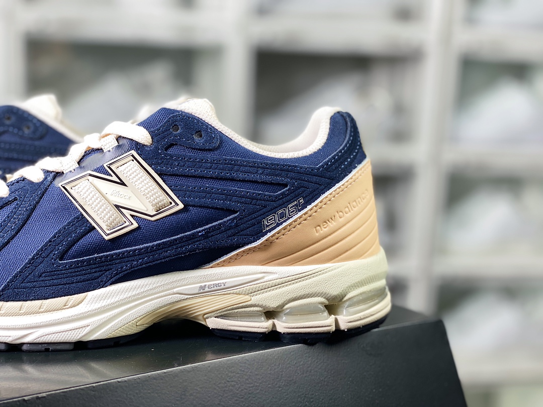 240 新百伦New Balance M1906R系列低帮复古老爹风休闲运动慢跑鞋“藏蓝杏仁茶黄”M1906FB