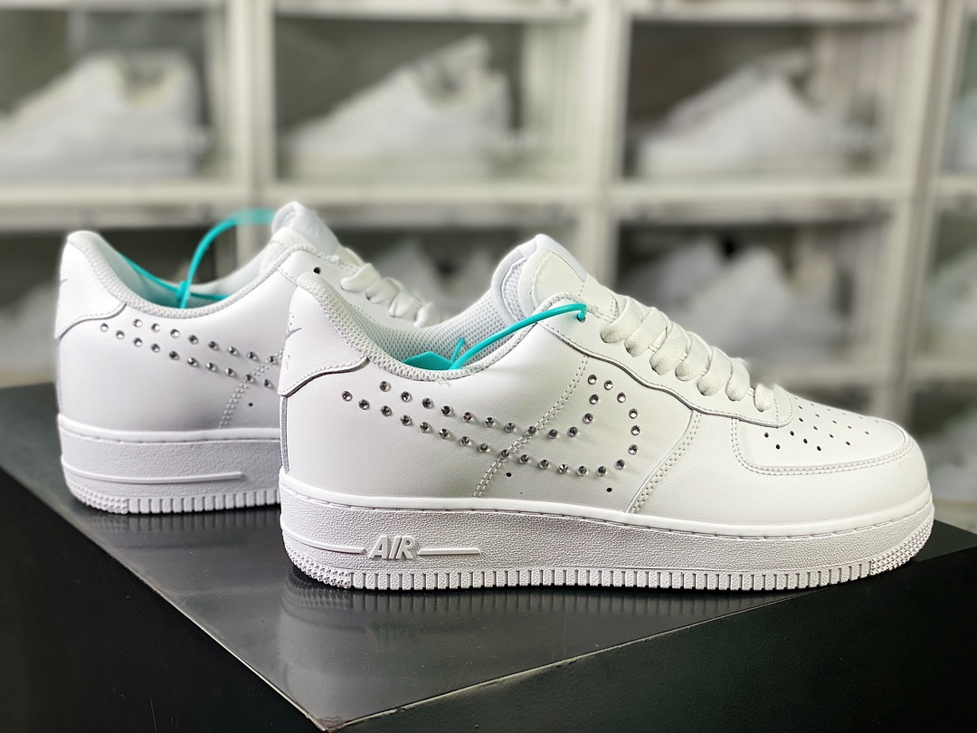 200 Air Force 1 07 Low”White/Metallic Silver”空军一号经典低帮百搭休闲运动板鞋“白银钻石钩子”FQ8887-100