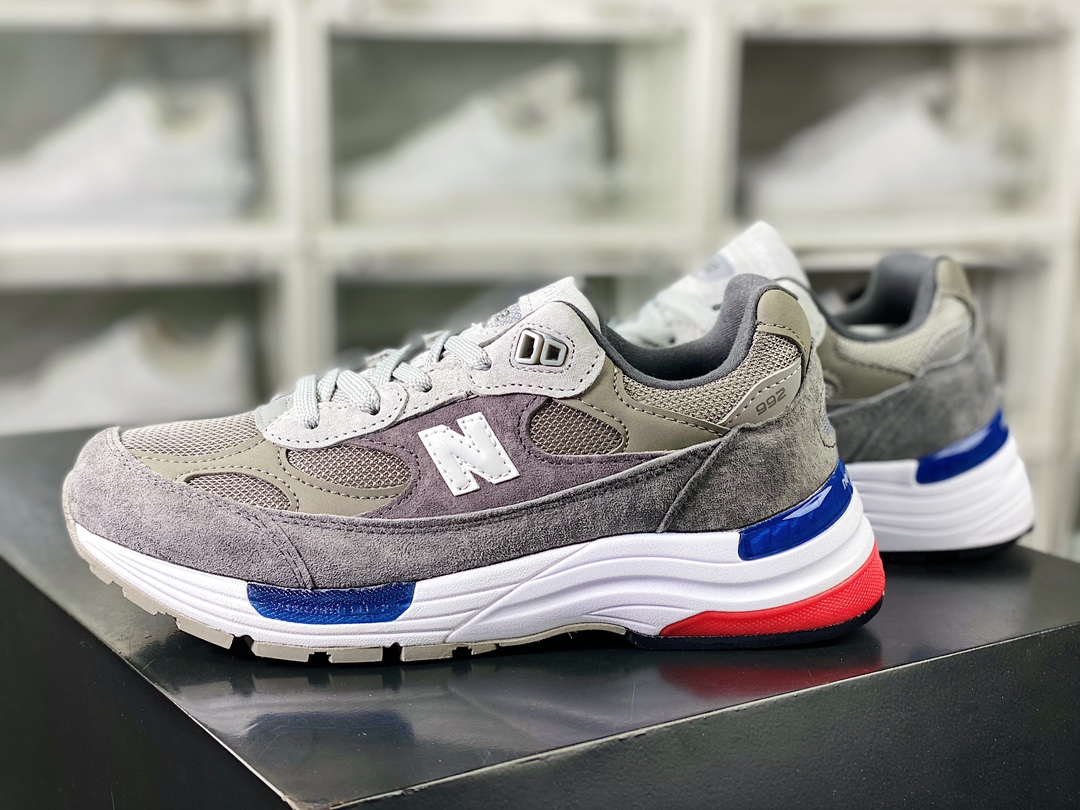 240 New Balance Made in USA M992系列美产血统跑步鞋“s深灰白兰”M992AG