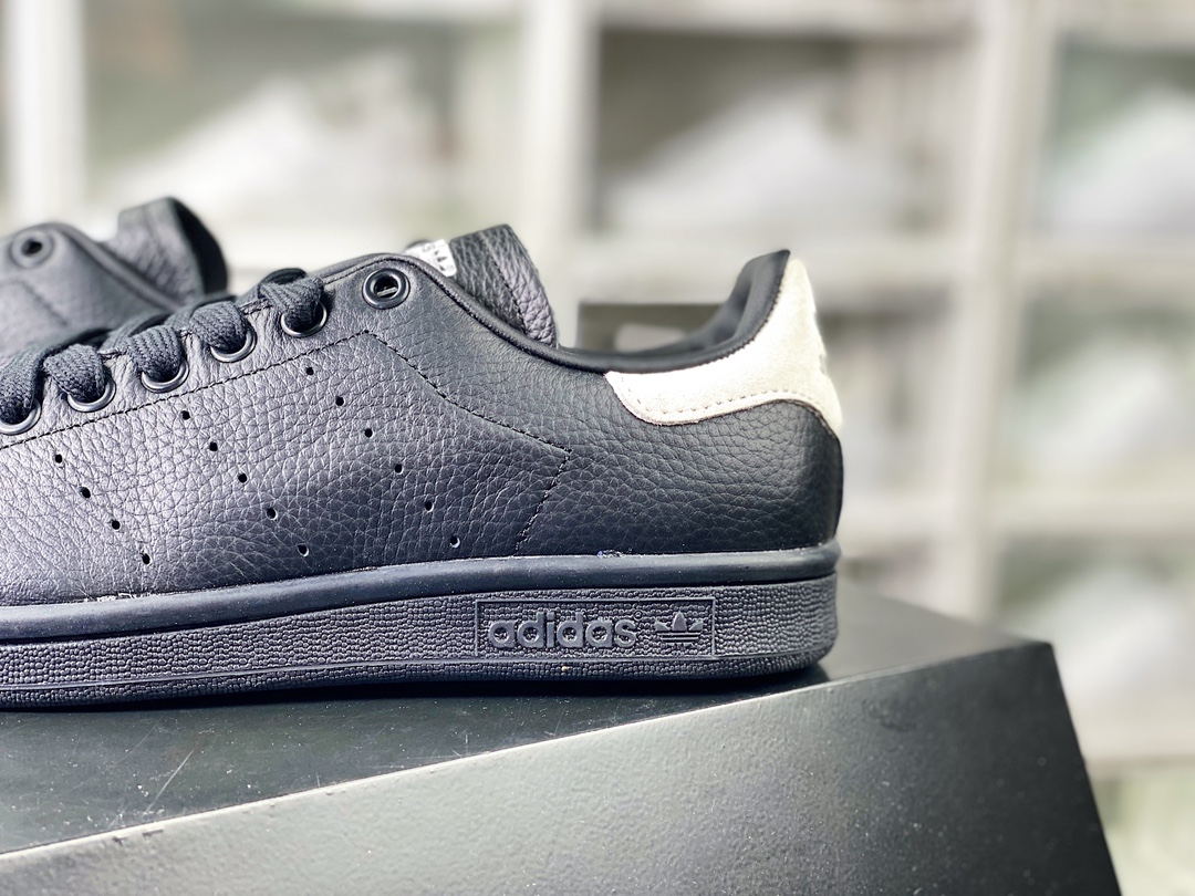 190 Adidas Originals Stan Smith Leather"Black Grey"史密斯板鞋“皮革黑灰尾”M20329