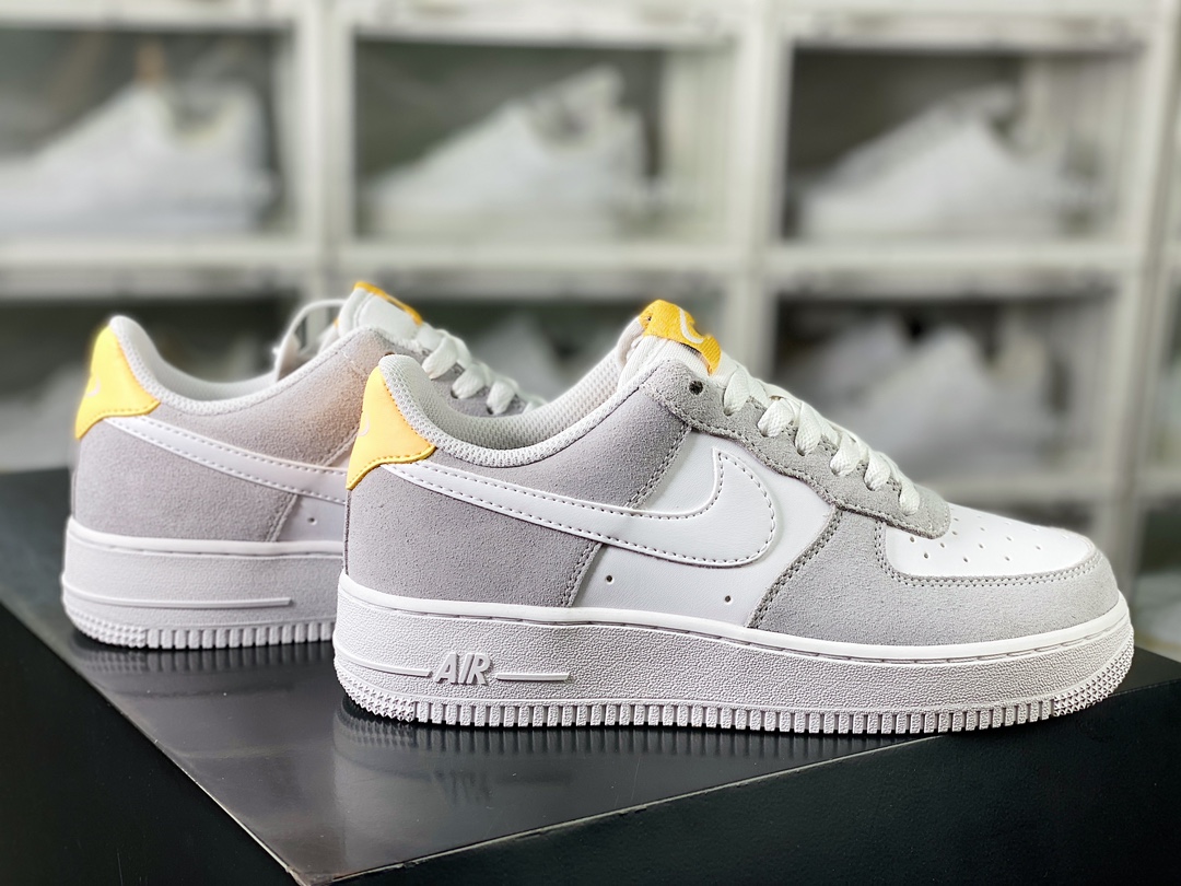 200 Air Force 1'07 Low"Pure Platinum"空军一号经典低帮板鞋“拼接白灰浅黄”FQ7779-001