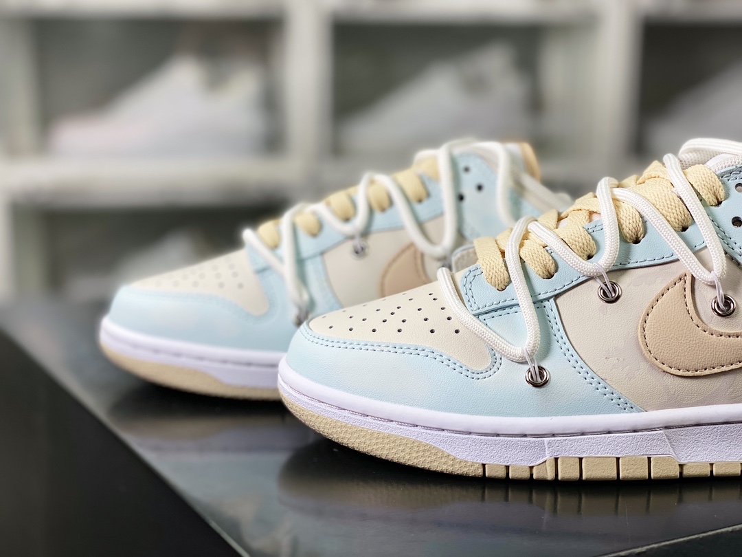 240 SB Dunk Low Lot"Beige/Light Blue"扣篮系列低帮板鞋“海盐椰云米蓝绑绳”DV0831-003