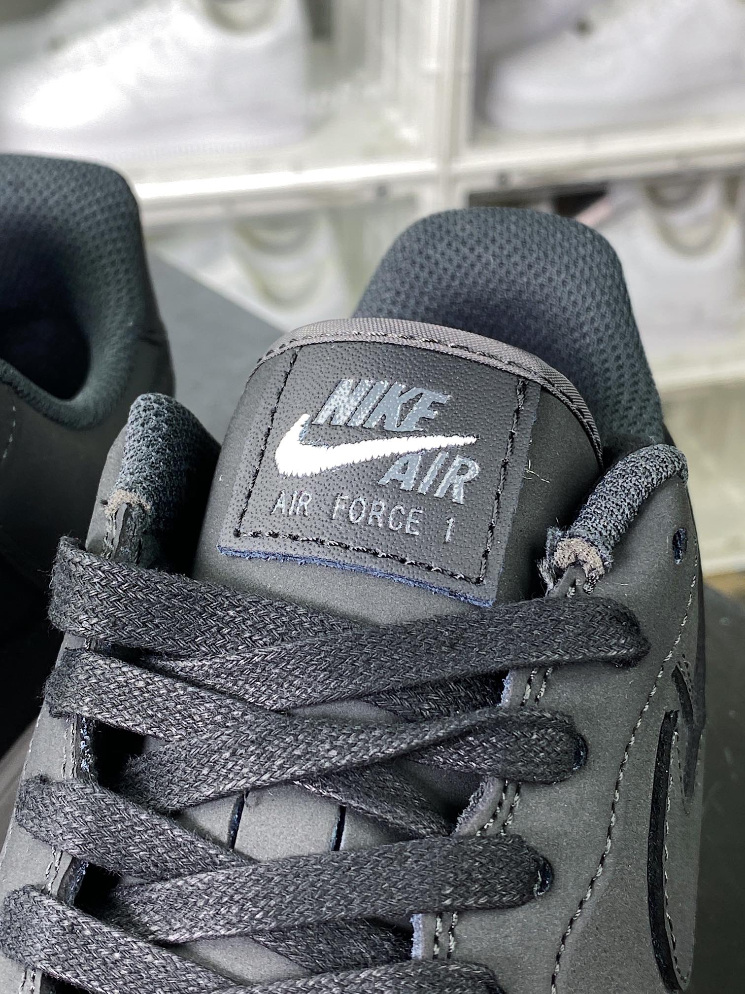 220 Air Force 1 '07 Low LX"Off Noir"空军一号经典低帮百搭休闲运动板鞋“磨砂皮黑”DQ8571-001