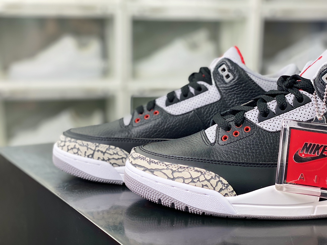 Air Jordan 3 Retro OG ”Black Cement” Michael Jordan AJ3 mid-top basketball shoes ”Black Cement Cracked Pattern” 854262-001