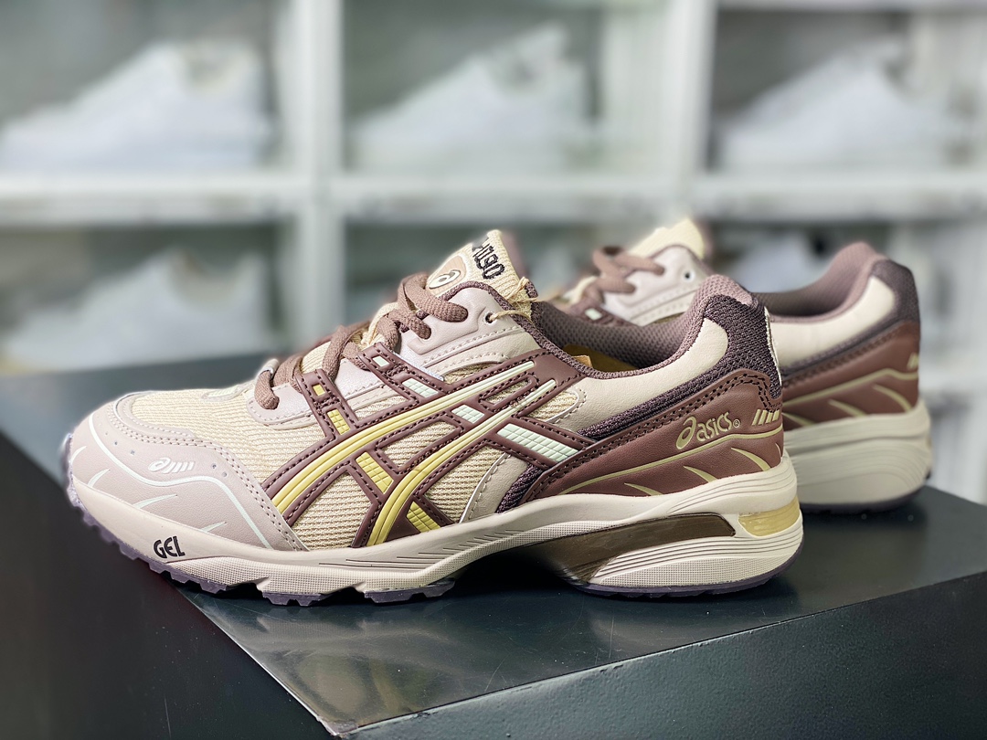 200 ASICS Tiger GEL-1090系列低帮户外风休闲运动跑步鞋“米白黑浅蓝沙棕”1203A243-023