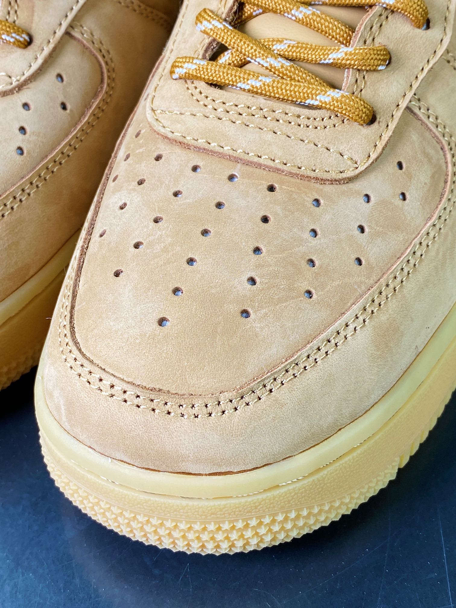 Air Force 1 Low 07 LV8”Wheat / Flax” Air Force 1 Low Top Sneakers ”New Wheat Yellow Brown” CJ9179-200