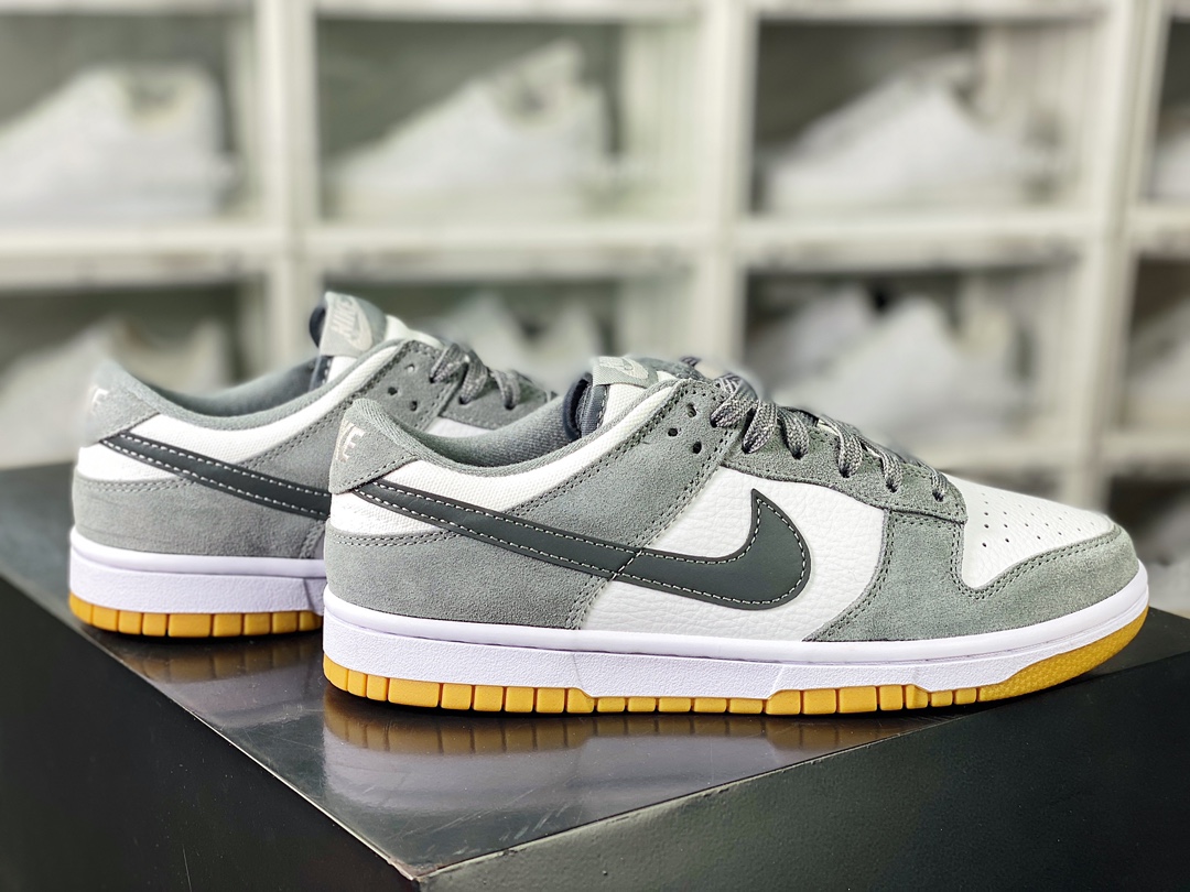 SB Dunk Low ”Smoke Grey/Gum” Dunk Series Low-top Sneakers ”Smoke Grey/Gum Reflective Rubber Sole” FV0389-100