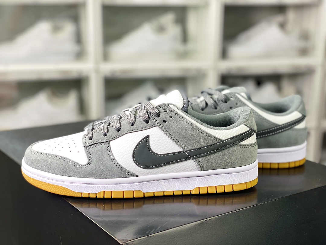 SB Dunk Low ”Smoke Grey/Gum” Dunk Series Low-top Sneakers ”Smoke Grey/Gum Reflective Rubber Sole” FV0389-100