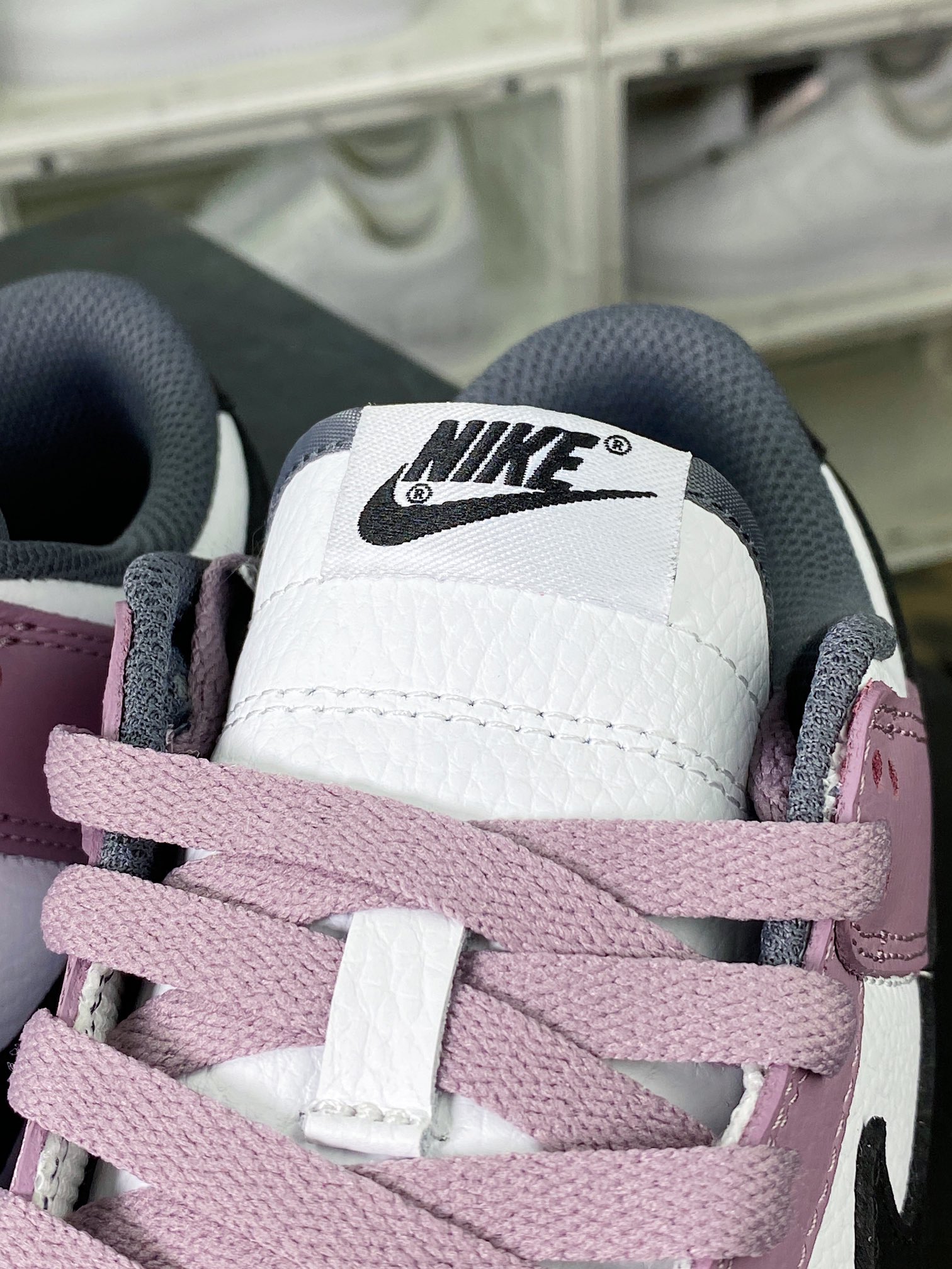 SB Dunk Low Retro SP Dunk series low-top casual sports skateboard shoes ”white dark purple pink” DO7413-991