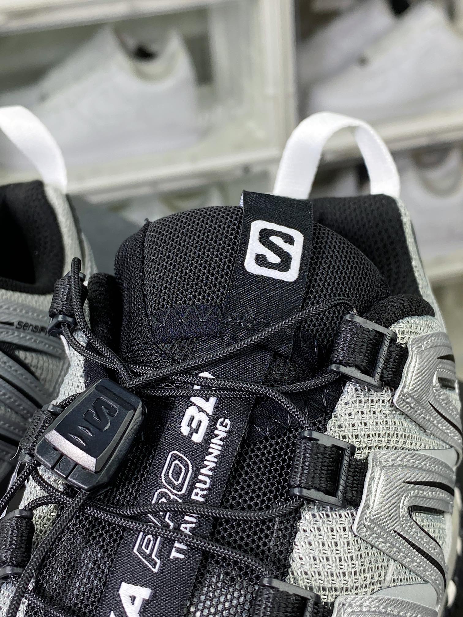 260 萨洛蒙/Salomon XA Pro 3D GTX”Dark Grey/Black”XA跑步鞋“深灰银黑”474781