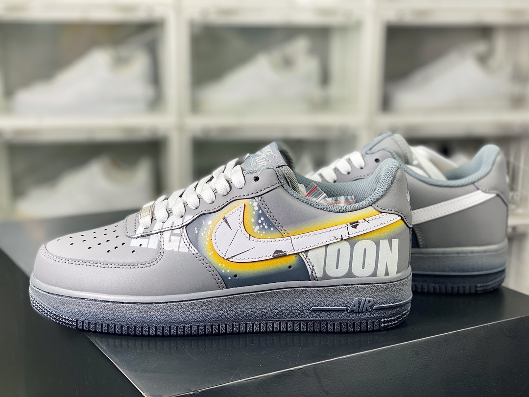 260  Air Force 1 07 Low”THEMOON”空军一号板鞋“深灰黑白浸染涂鸦”CW2288-111