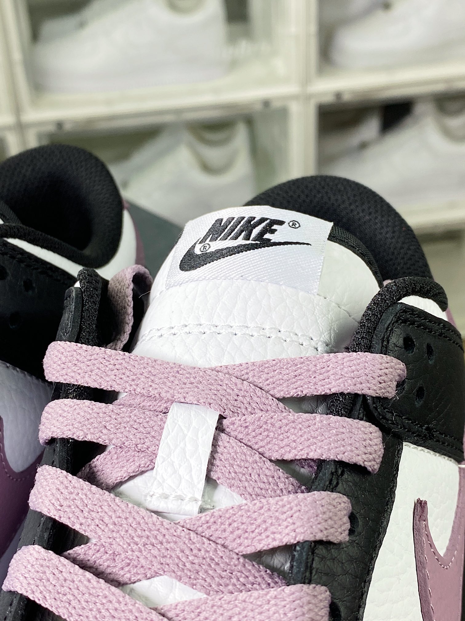 240 SB Dunk Low GS"BlackWhiteViolet Dust"扣篮系列低帮休板鞋“黑白紫钩子”D07413-991