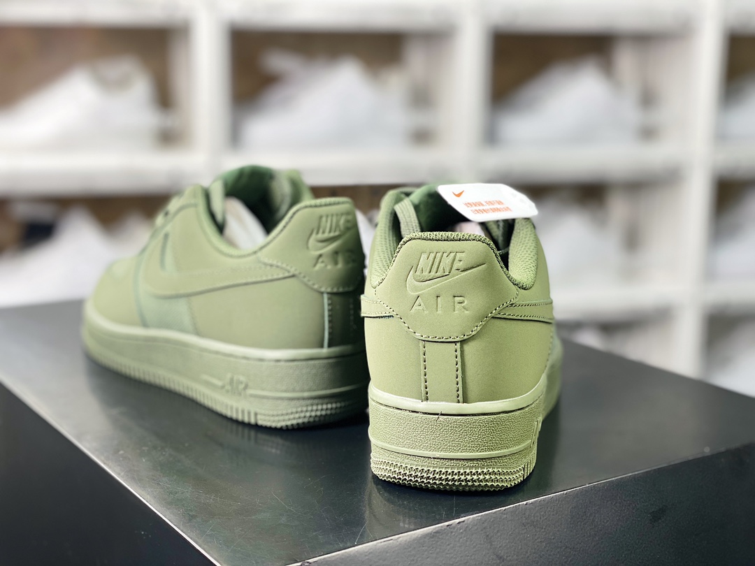 200 Air Force 1 Low Premium”Oil Green”空军一号经典低帮板鞋“拼接军绿”FB8876-300