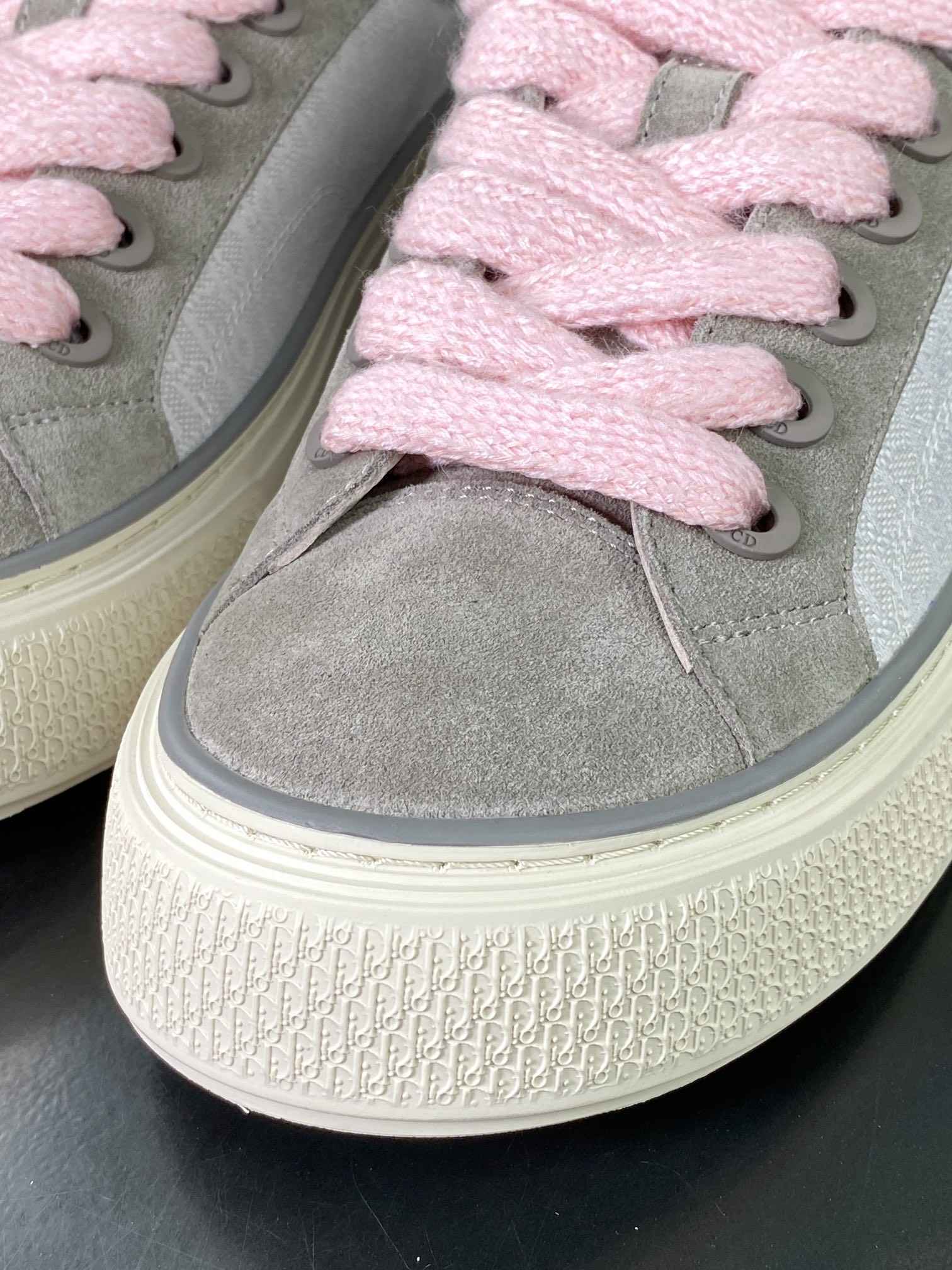 Dior B33 Low Top Sneakers”Oblique”B33 series low-top sneakers ”khaki gray pink white CD double image” 3SN303ZWN_H858