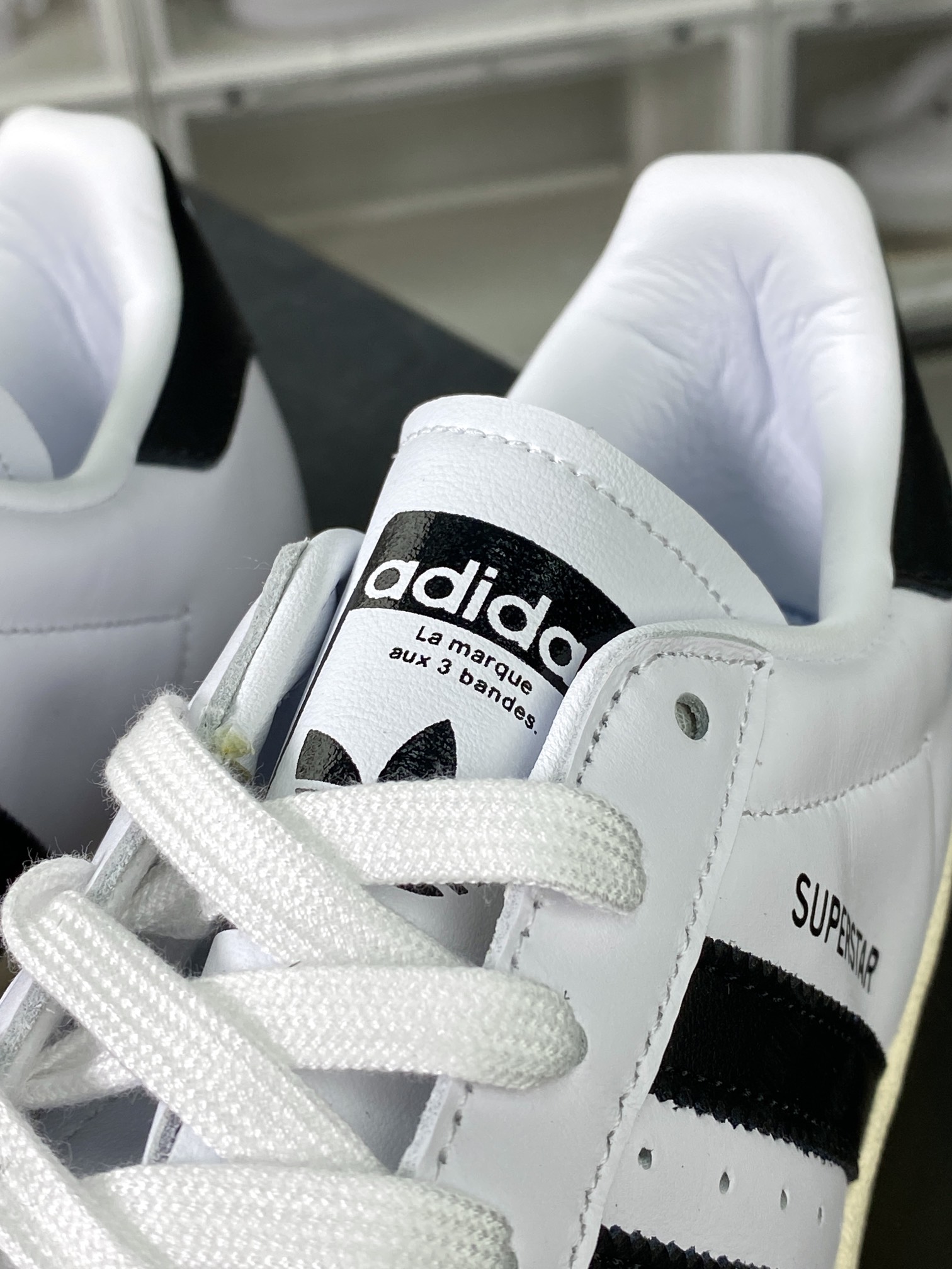 Adidas Originals Superstar”Cream White/Black”经典板鞋“皮革乳白黑”GQ2468