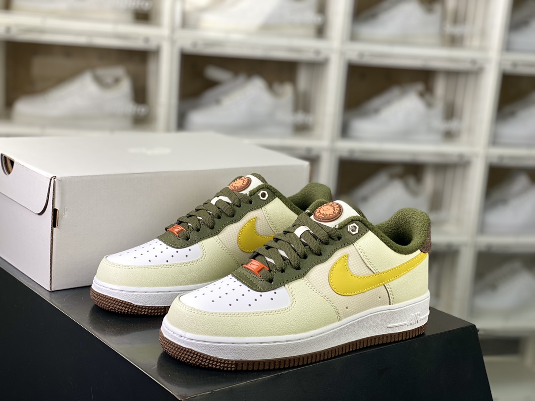 200 Air Force 1’07 Low 空军一号低帮经典百搭休闲运动板鞋“皮革芥末黄”FV3647-171