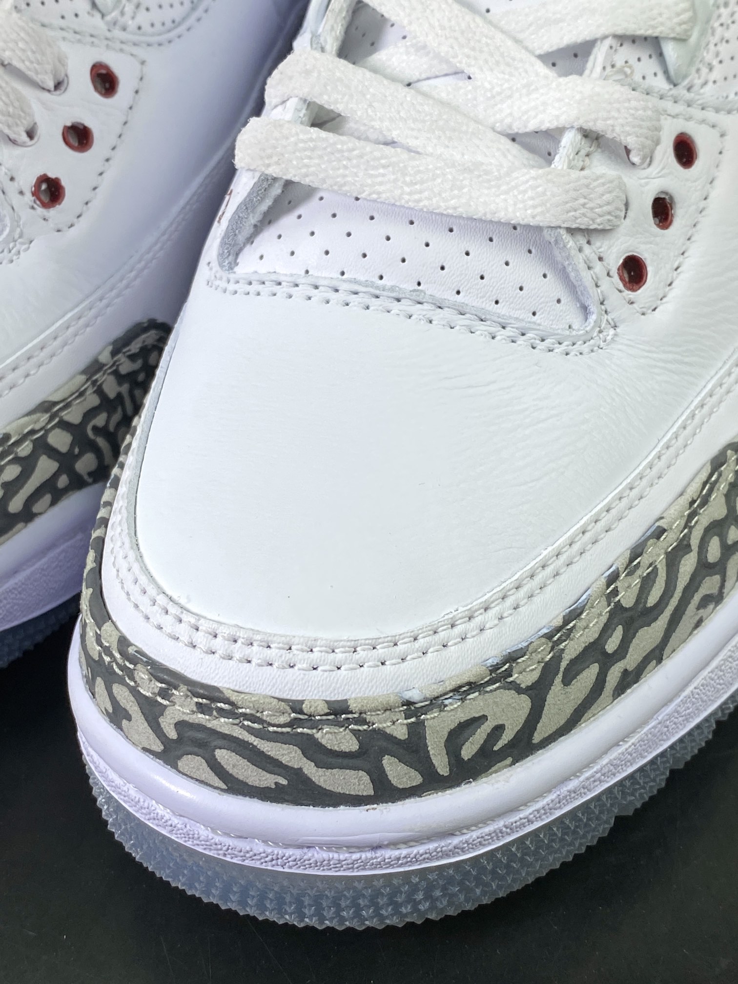 260 Air Jordan 3 Retro NRG"Free Throw Line"迈克尔·乔丹AJ3代中帮篮球鞋“白水泥火焰红水晶底”923096-101