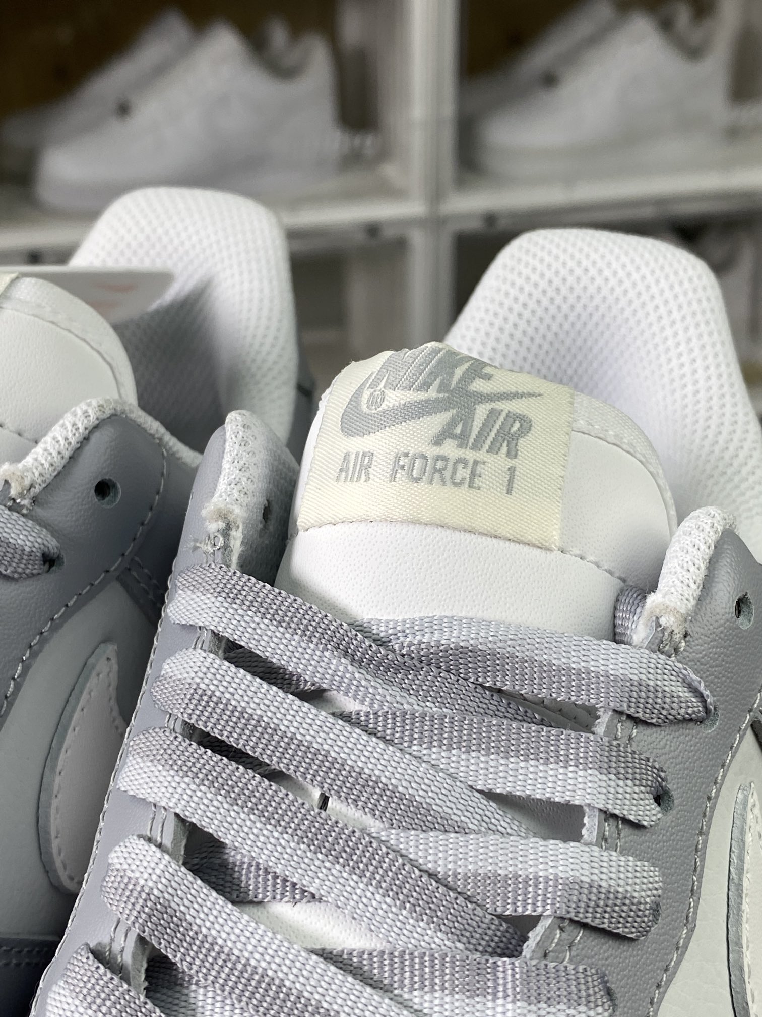 220  Air Force 1’07 Low"Grey/White"空军一号板鞋“皮革灰白烟灰”CW1888-606