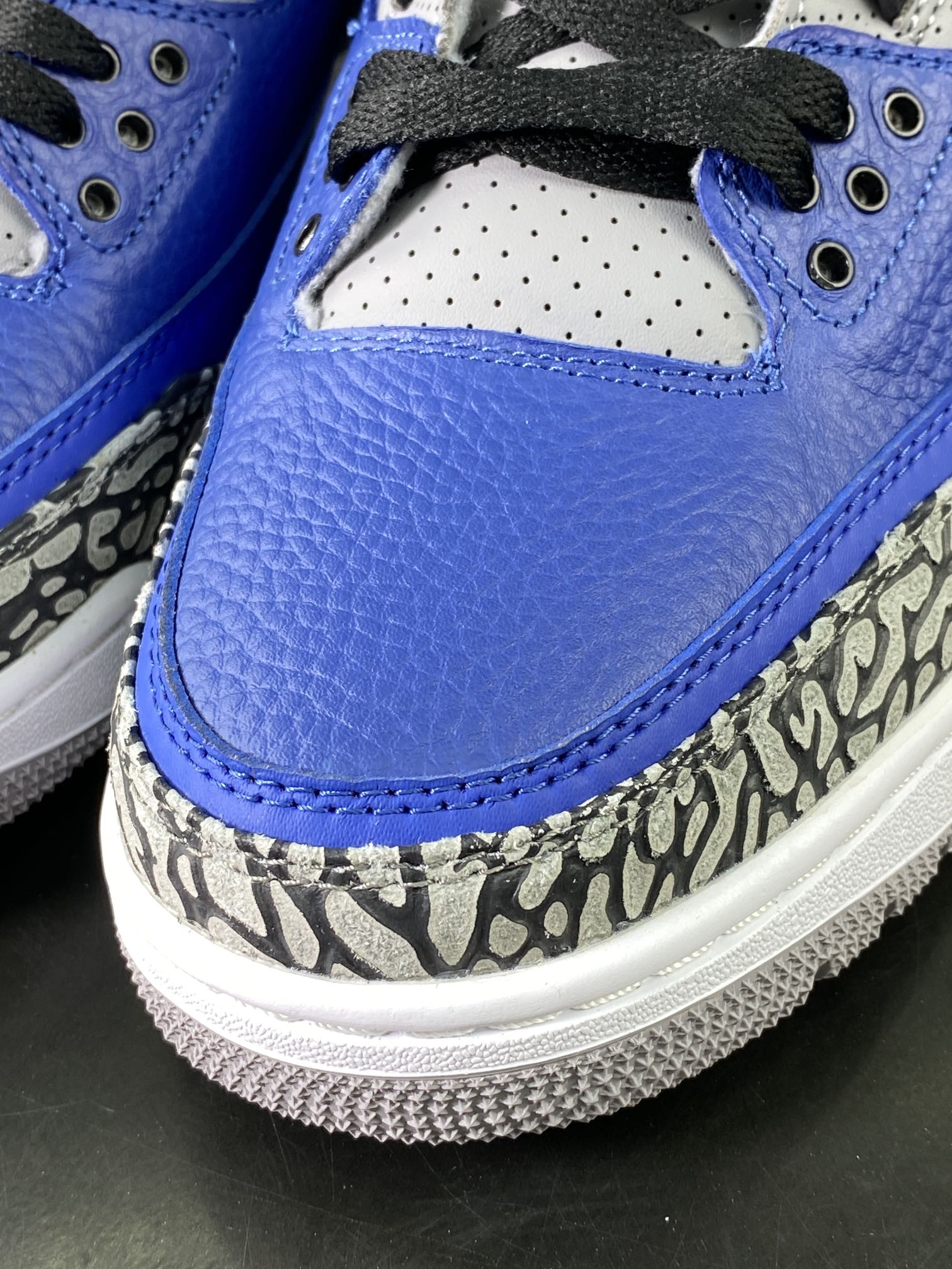 260 Air Jordan 3"Varsity Royal"迈克尔·乔丹AJ3代中帮篮球鞋“皇家蓝水泥爆裂纹”CT8532-400