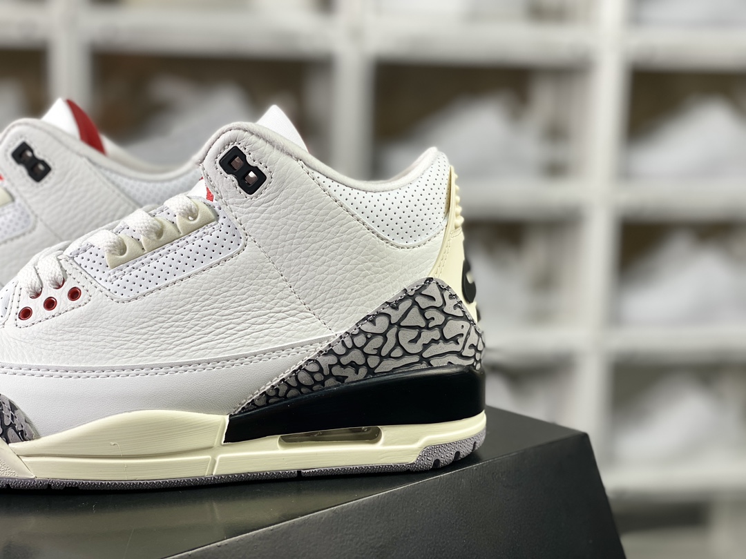 260  Air Jordan 3 Retro"White Cement Reimagined"迈克尔·乔丹AJ3代中帮篮球鞋“白水泥爆裂纹氧化黄”DN3707-100