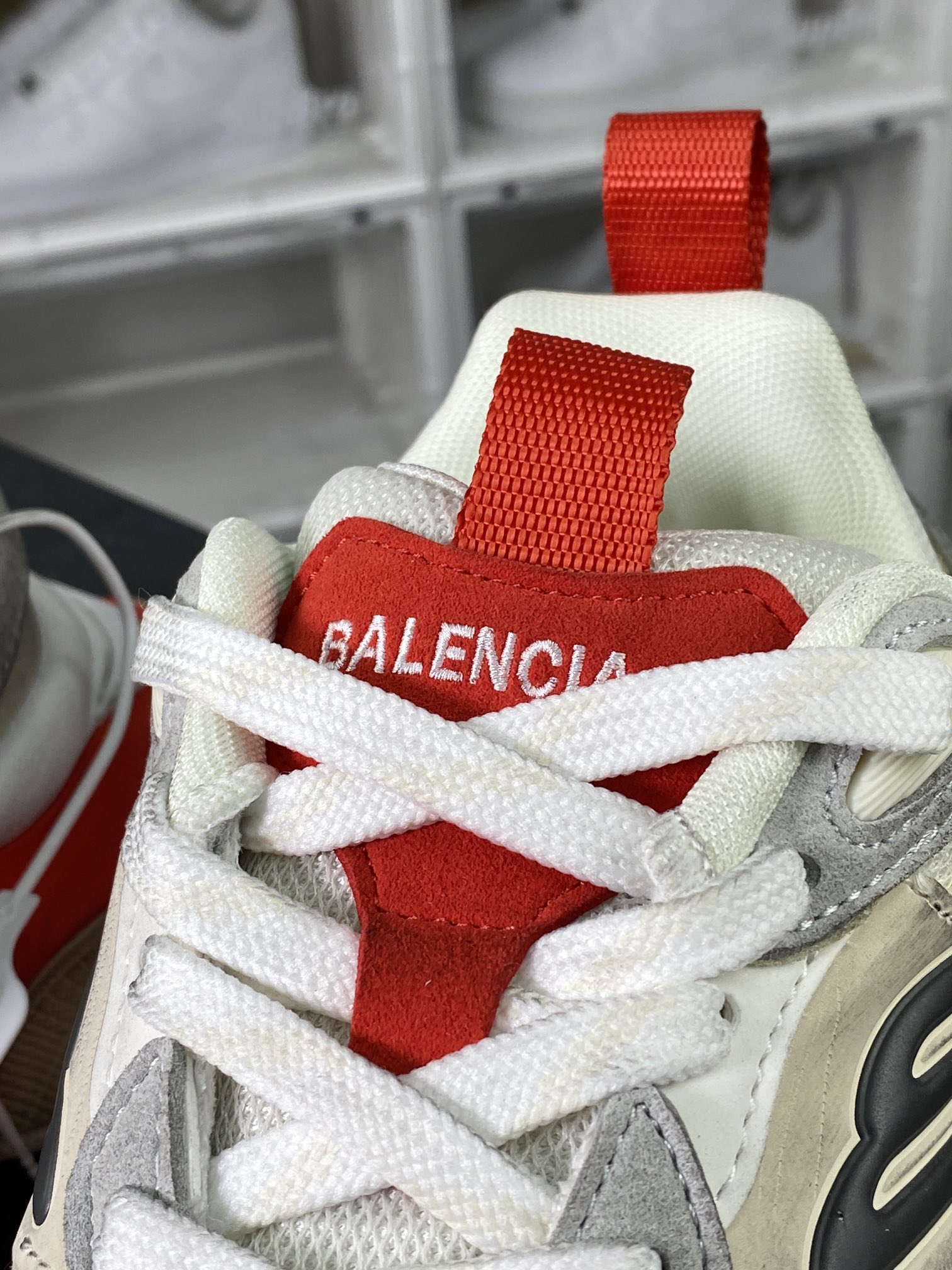 420 巴黎世家BALENCIAGA Cargo Sneaker 5XL船型系列低帮运动鞋“米白灰橘红做旧”784339 W2MV5 0325