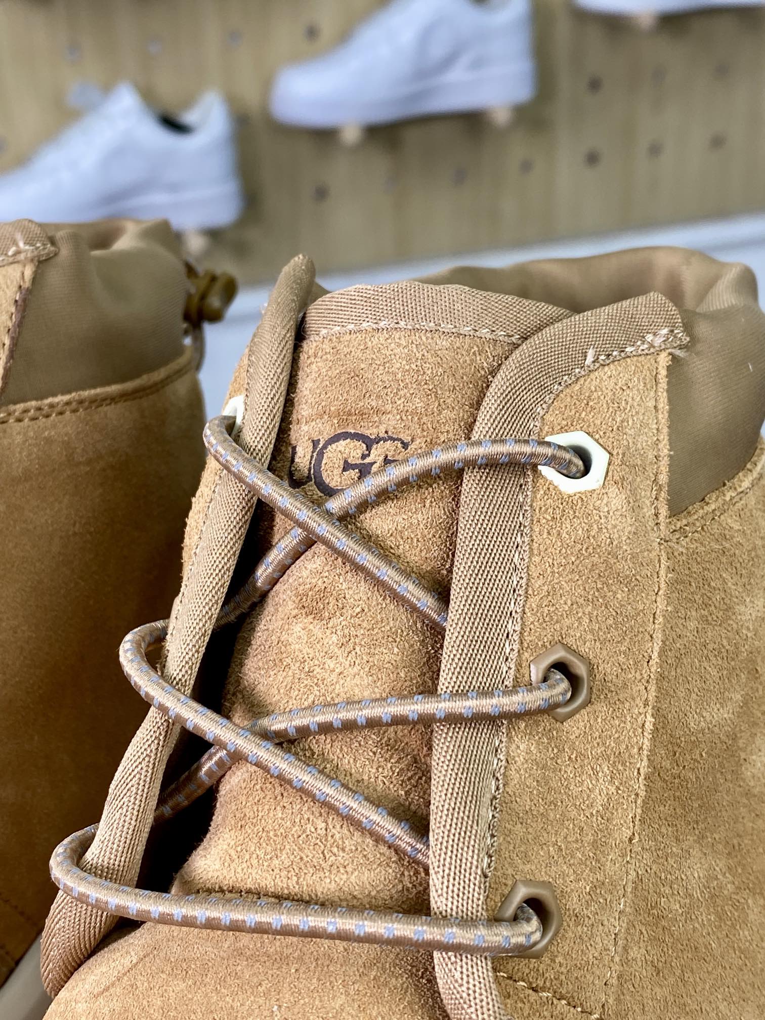 320 UGG M Neumel Weather Hybrid 纽姆防水混合系列中帮厚底轻量休闲运动工装袋鼠靴“加绒栗黄米白底”1143991-CHE