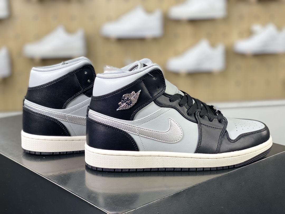 Nike Wmns Air Jordan 1 Mid SE ”Glitter Swoosh” AJ1 Jordan Generation Basketball Shoes ”Black, White and Gray” FB9892-002