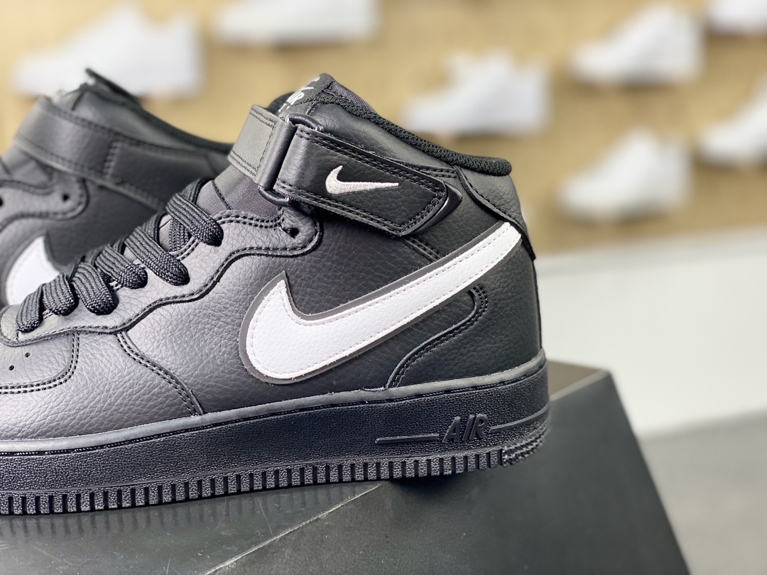 Nike Air Force 1'07 Mid”Black/White” Air Force One classic sports sneakers ”Leather Black and White Hook” HK5622-955