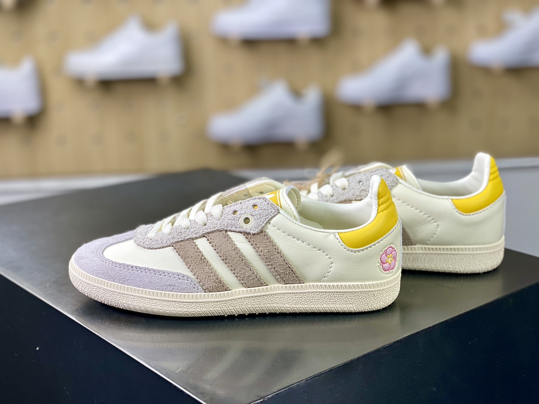 KITH x Adidas Gazelle Indoor Trainers low-top sneakers ”leather white light gray yellow tail” IE0169