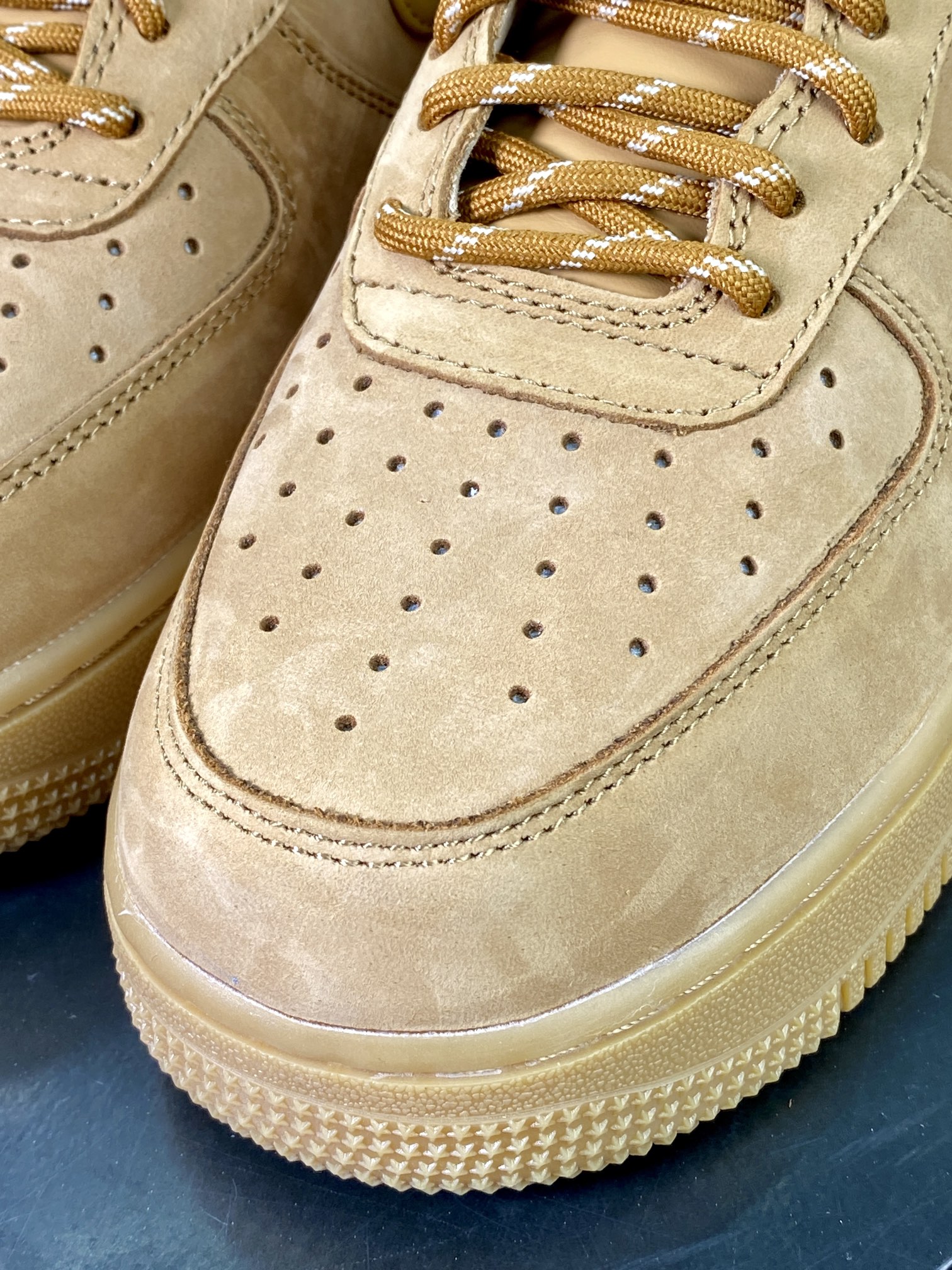 Nike Air Force 1 Low 07 LV8 ”Wheat / Flax” Air Force One Low-top Classic Sneakers ”New Wheat Yellow Brown” CJ9179-200