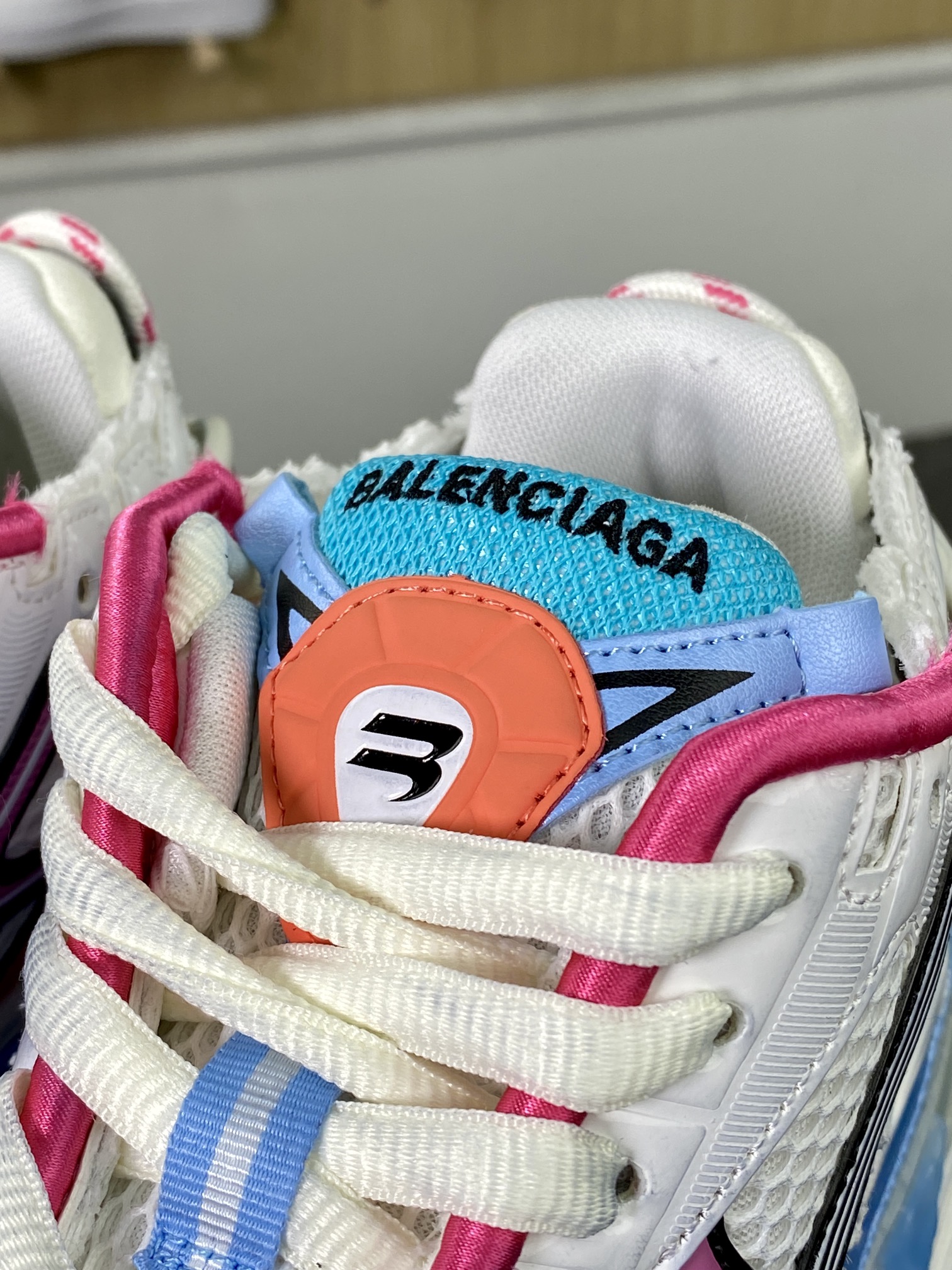 BALENCIAGA Runner Sneaker”Sliver/Purple/Multicolor”2.0 jogging shoes”2.0 deconstruction destruction purple rainbow LOGO”772774 W3RBW 9168