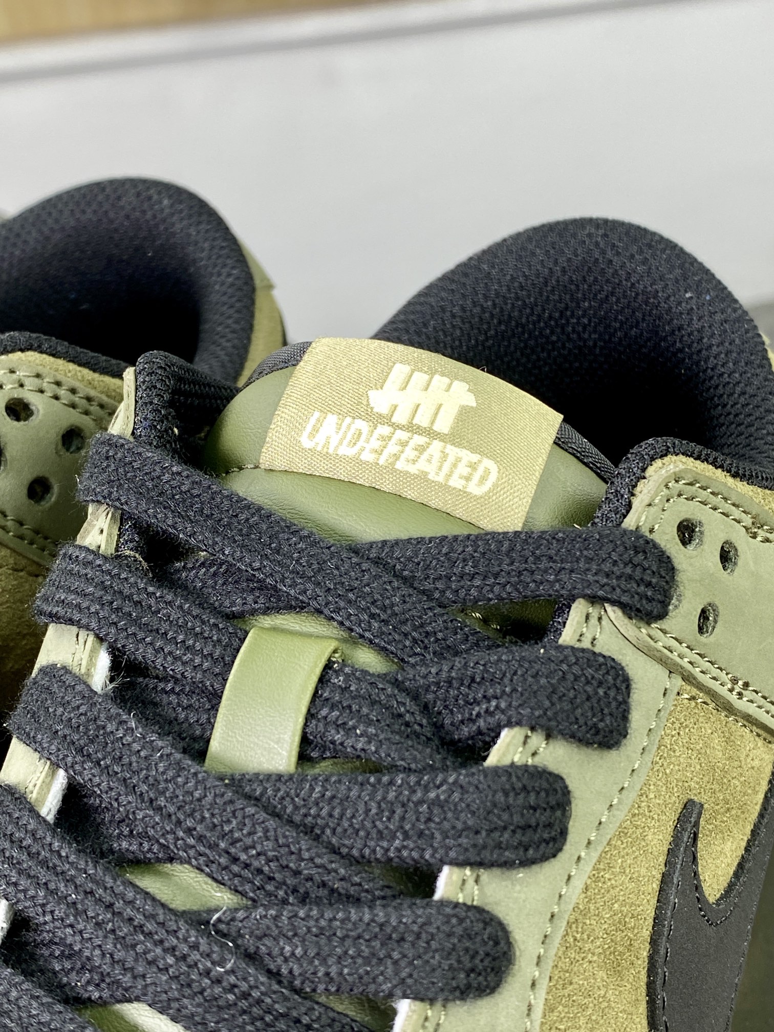 UNDEFEATED x Nike SB Dunk Low Retro ”Ballistic” dunk shoes ”Olive Green Army Green Black UND Unbeaten” JH8037-921