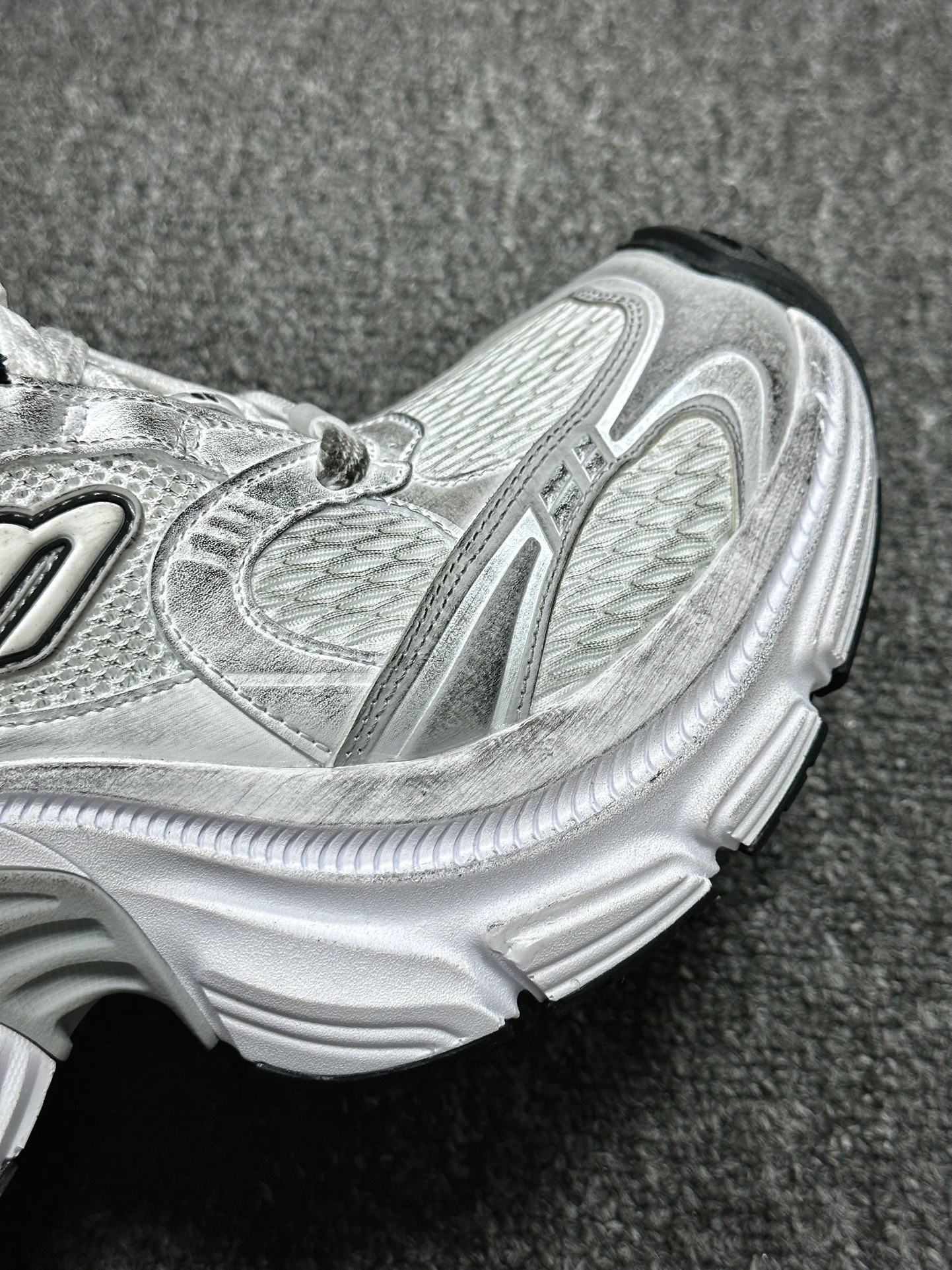 400 巴黎世家BALENCIAGA 10XL Sneakers 10+系列低帮慢跑鞋“网织银灰反光”734731 W3XLR 1281