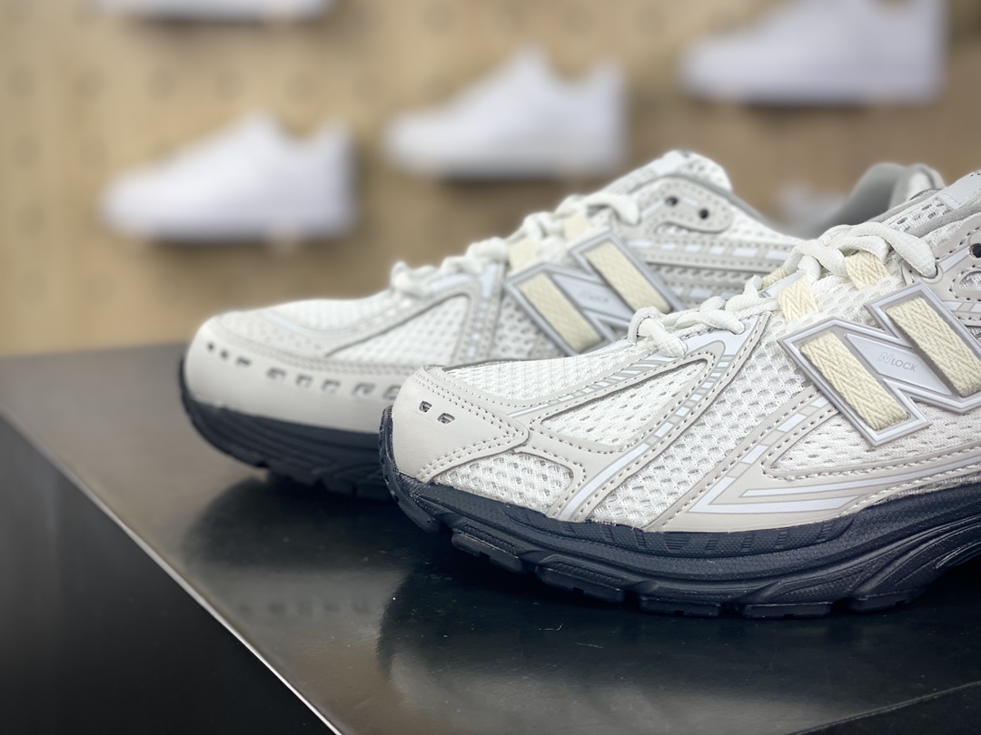 NBNew Balance M1906R series low-top sports jogging shoes ”joint beige and black” M1906RCO