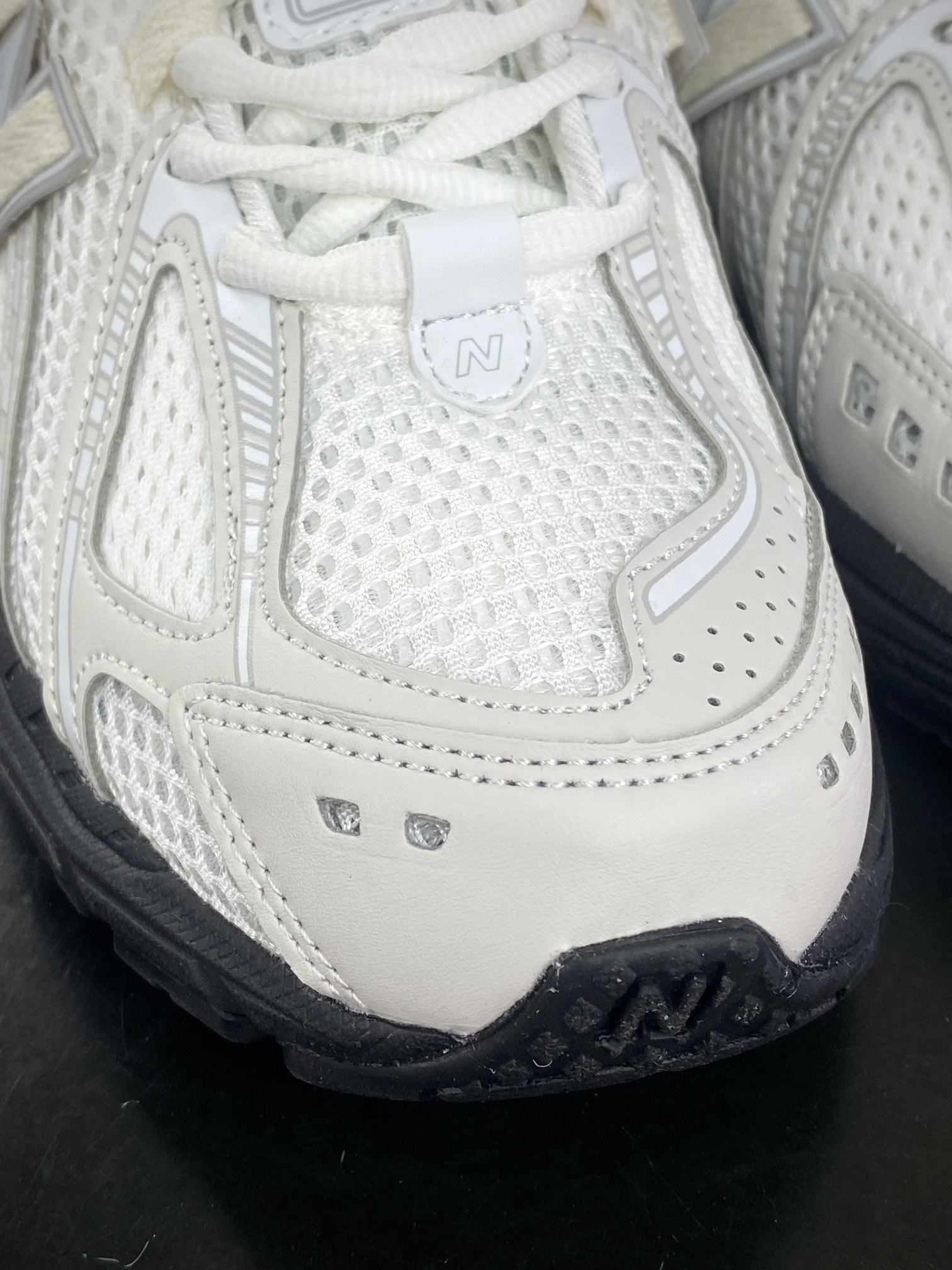 NBNew Balance M1906R series low-top sports jogging shoes ”joint beige and black” M1906RCO