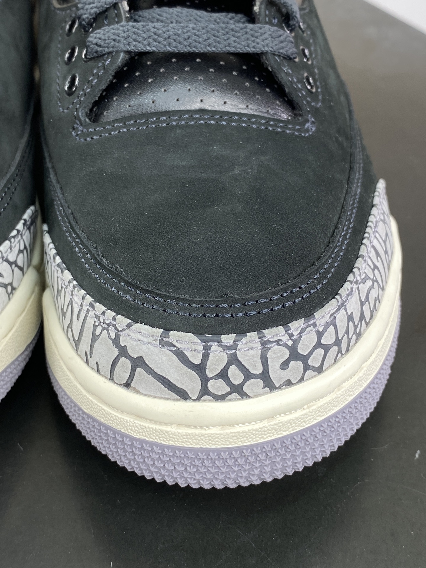 450 耐克Nike Wmns Air Jordan 3 Retro"Off Noir"迈克尔·乔丹AJ3代系列中帮篮球鞋“黑水泥2.0”CK9246-001