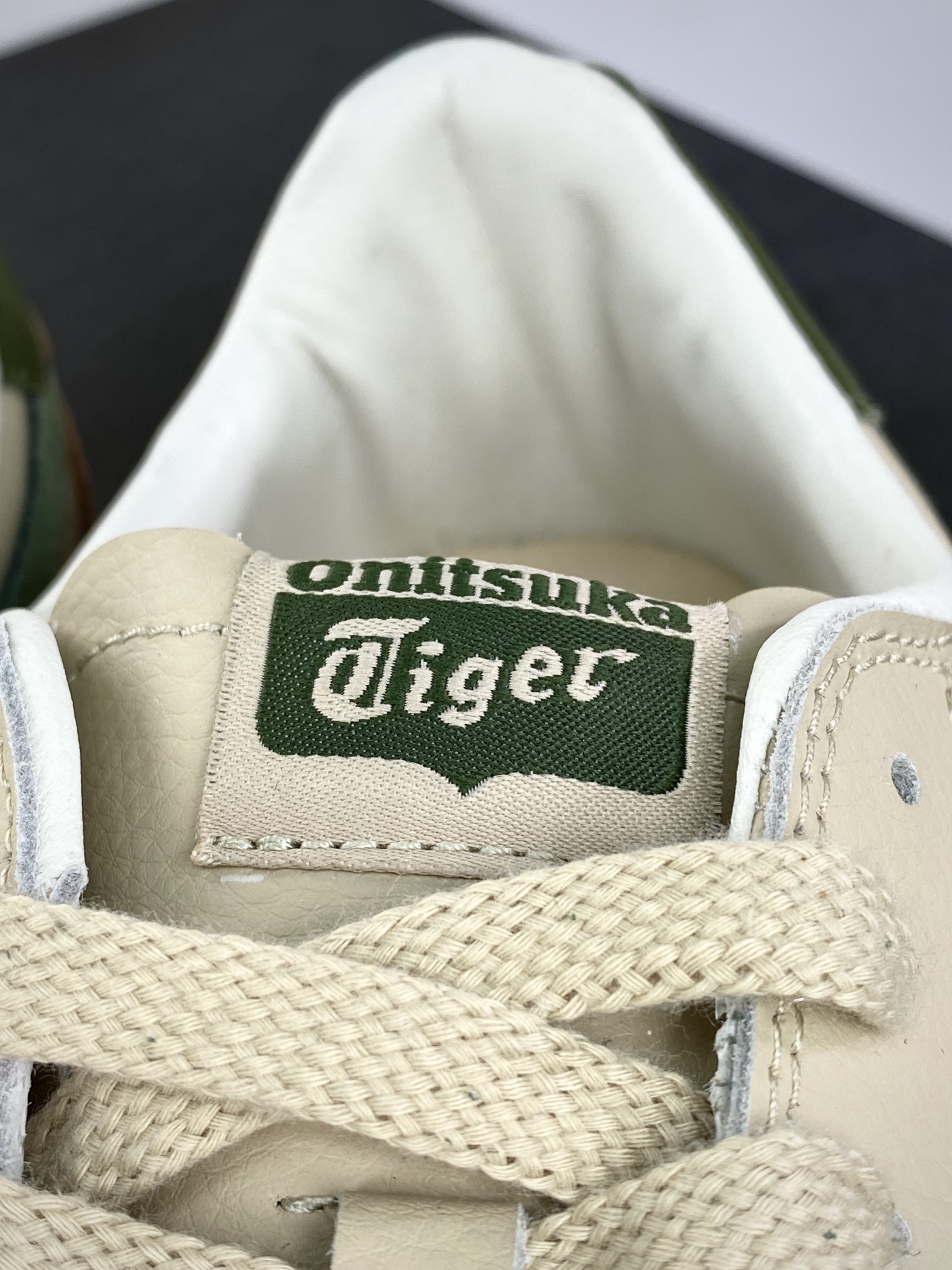 150 鬼塚虎/Onitsuka Tiger Tokuten 得分系列低帮板鞋“皮革奶茶黄咖啡棕绿”1183C086-250