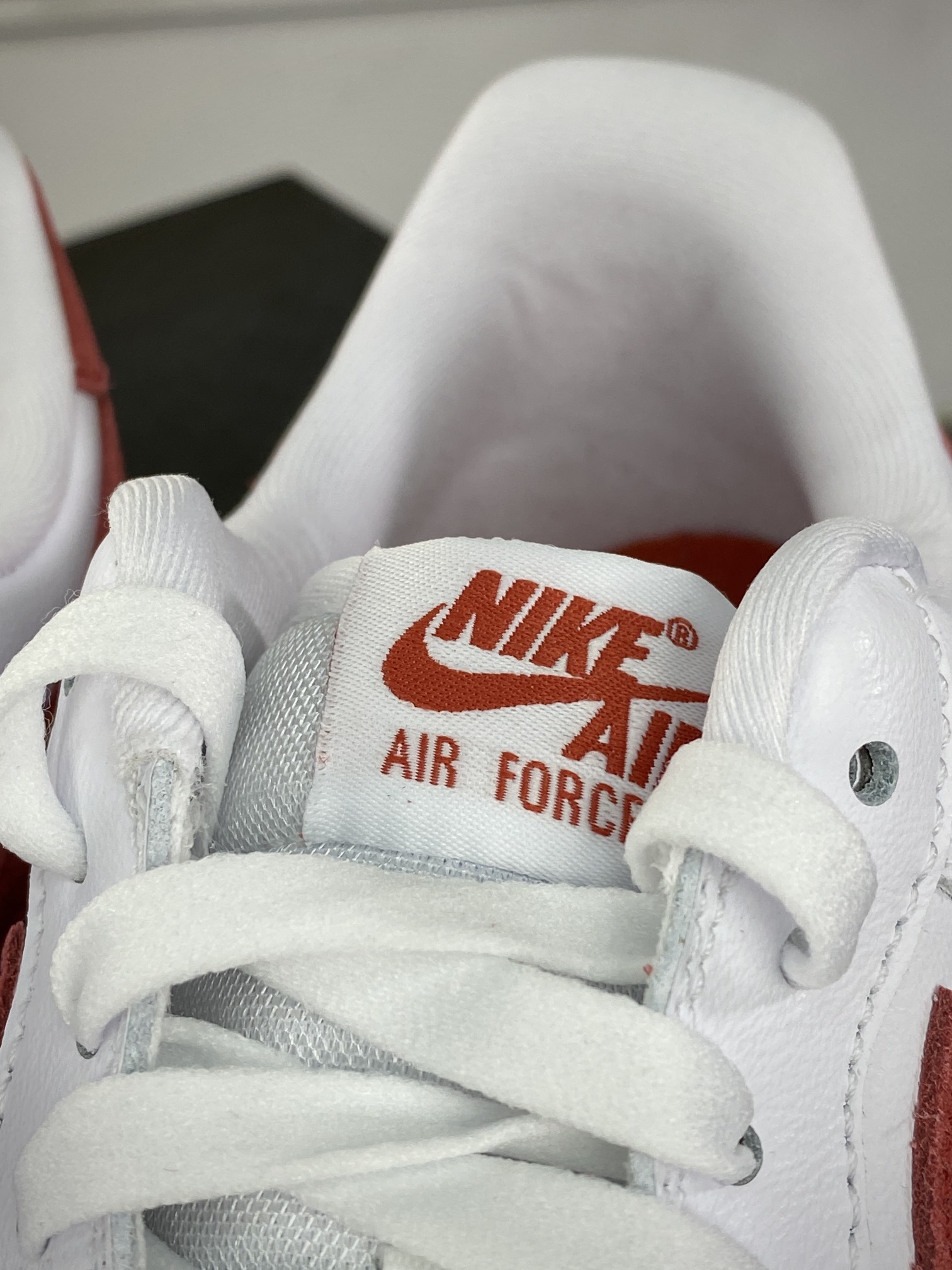 200 Air Sole气垫耐克Nike Air Force 1’07 Low”White Light Red”空军一号板鞋“皮革白淡红钩子”FQ7626-100