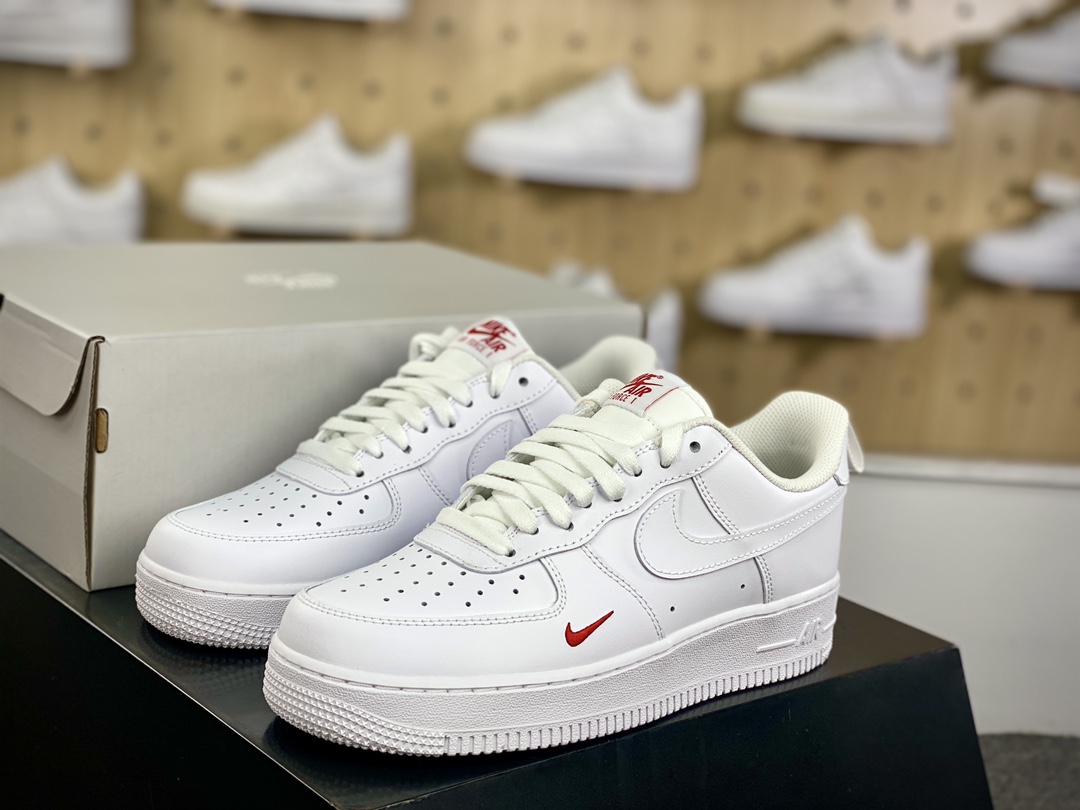 200 耐克Nike Air Force 1’07 Low LV8”White Red”空军一号板鞋“皮革白红小钩提环”FZ7187-100