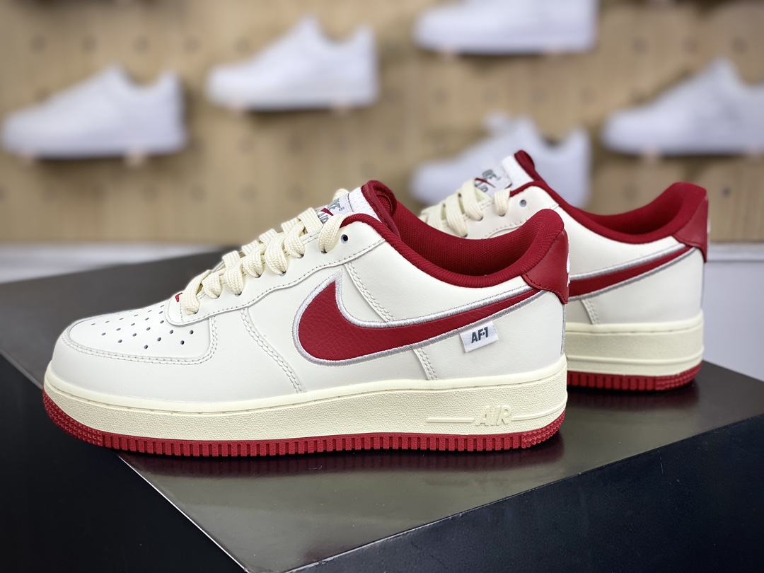 200 耐克Nike Air Force 1’07 Low”White University Red”空军一号板鞋“皮革白大学红电绣钩子”FV0392-101