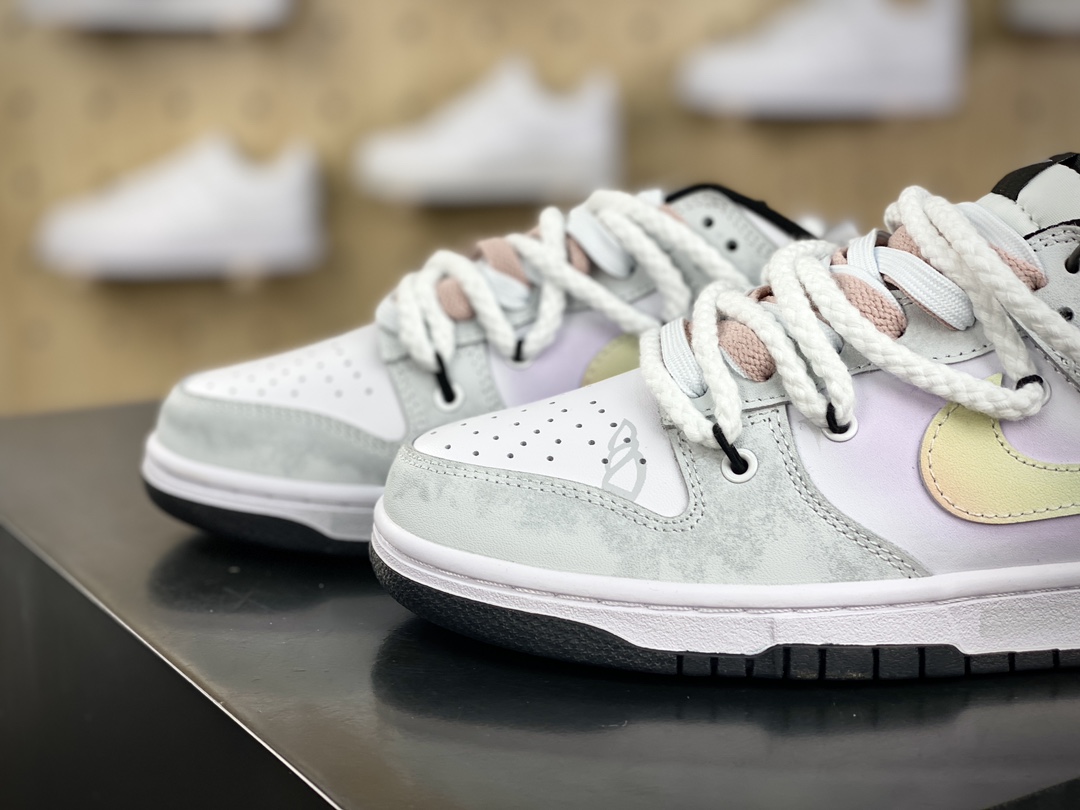 300 耐克Nike SB Dunk Low Lot”Starry Dawn”扣篮系列低帮休闲板鞋“白灰达芬奇星黎闪翼绑绳”CW1590-100