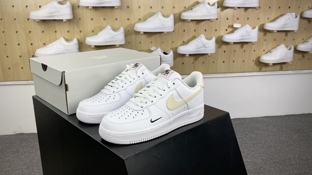 [Air Force Series]Nike Air Force 1 07 Low "WhiteBlackTai Chi" Air Force One