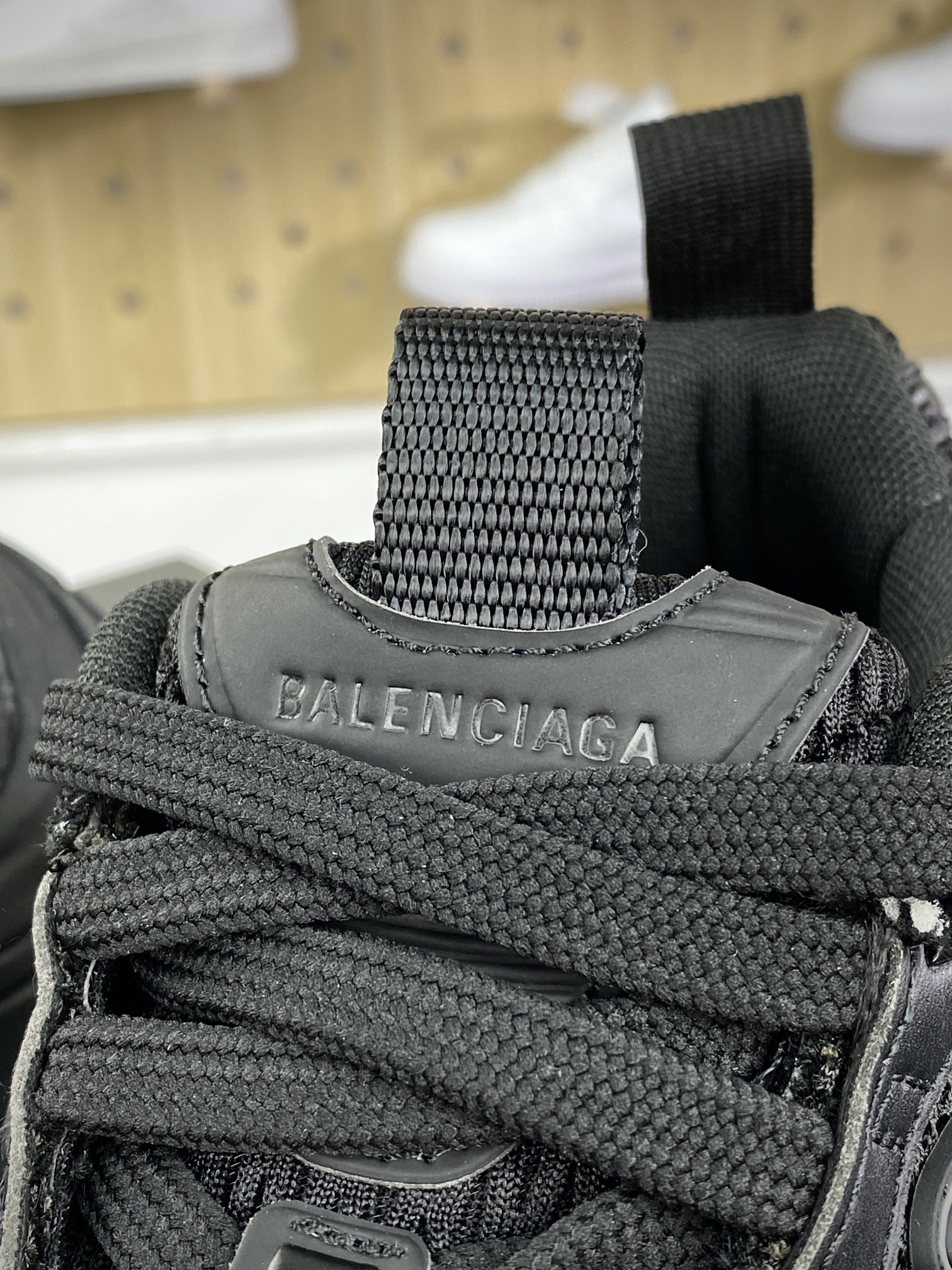 400 巴黎世家BALENCIAGA Cargo Sneaker 10XL 船型系列低帮运动鞋“黑武士做旧10XL”784344 W2MV2 3627