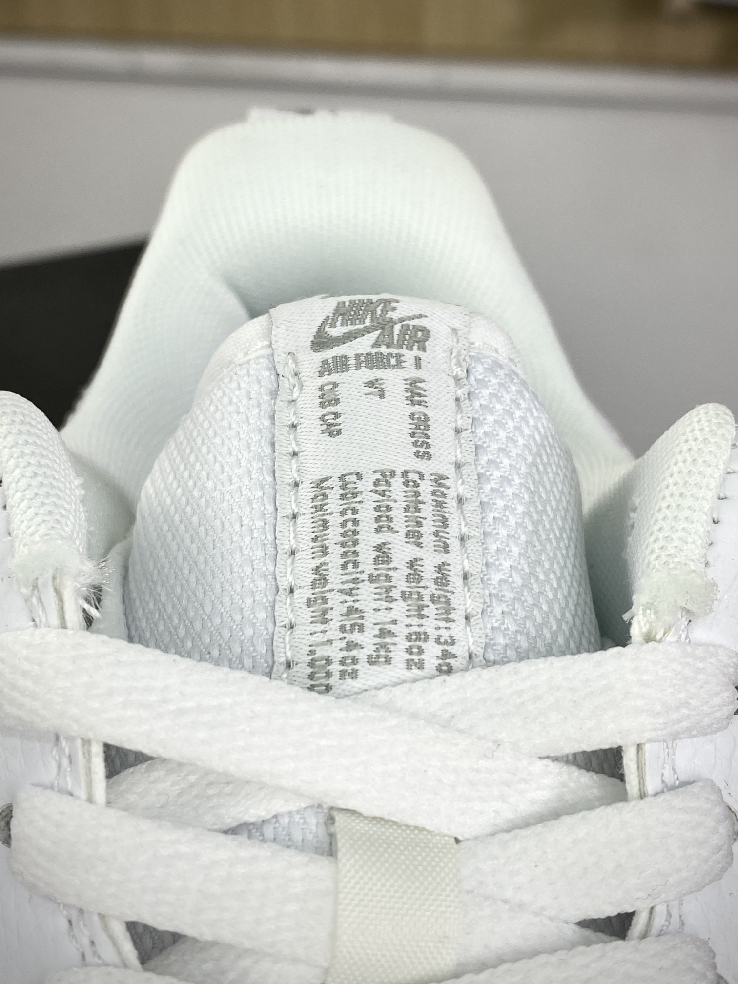 220 耐克Nike Air Force 1 ′07 LV8 Low Premium”Cut Out/White/Jade Mini Swoosh”空军一号板鞋“皮革白灰小双钩3M钩”FB8971-600