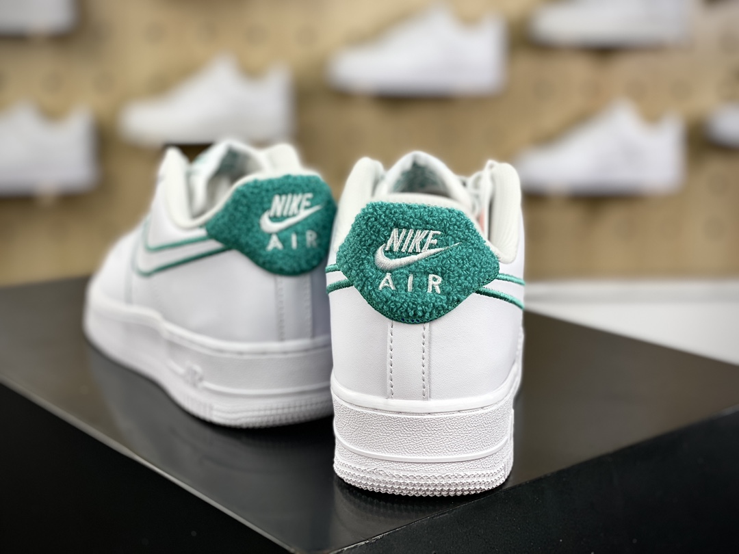 200 Nike Air Force 1’07 Low”Resort And Sport”空军一号板鞋“皮革白水绿电绣钩子”FZ2008-100