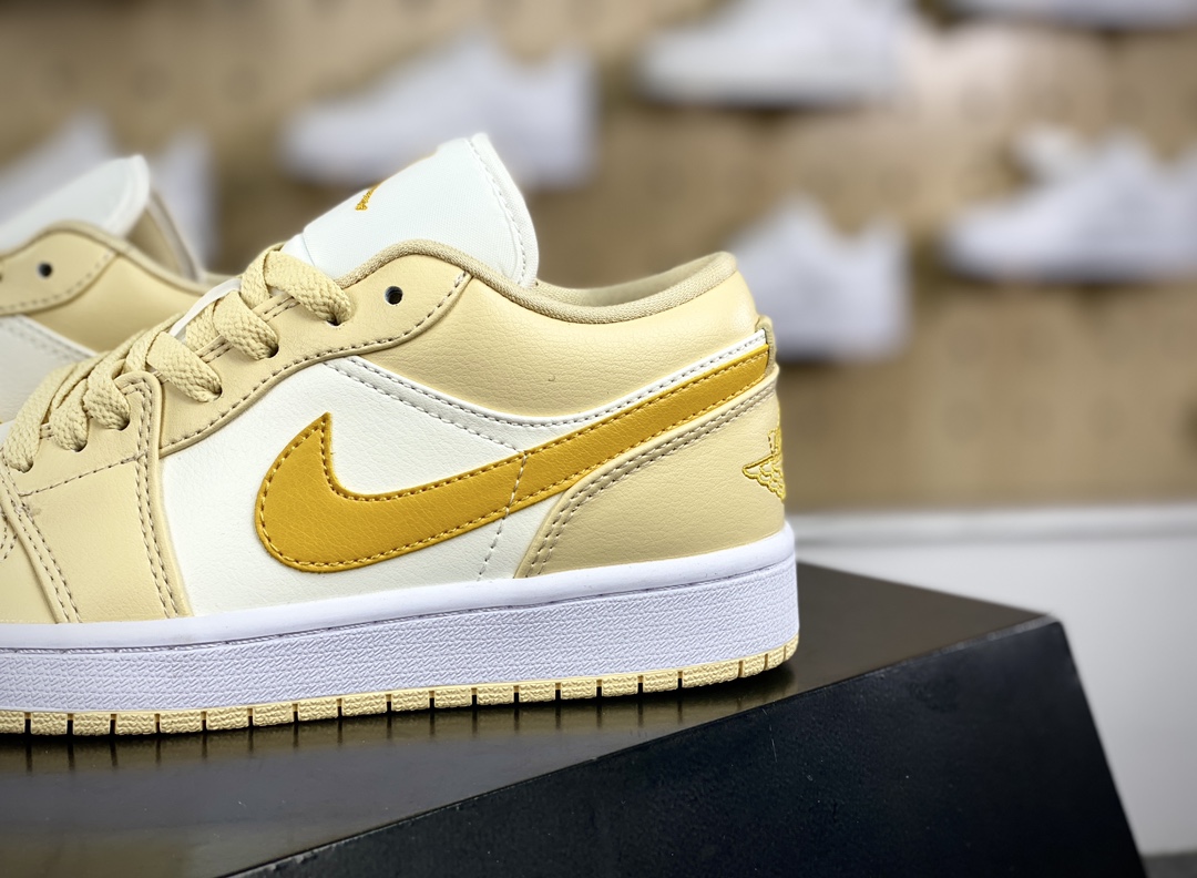 200 耐克Nike Wmns Air Jordan 1 Low GS”Team Gold”AJ1乔丹一代篮球鞋“皮革米黄”DC0774-170