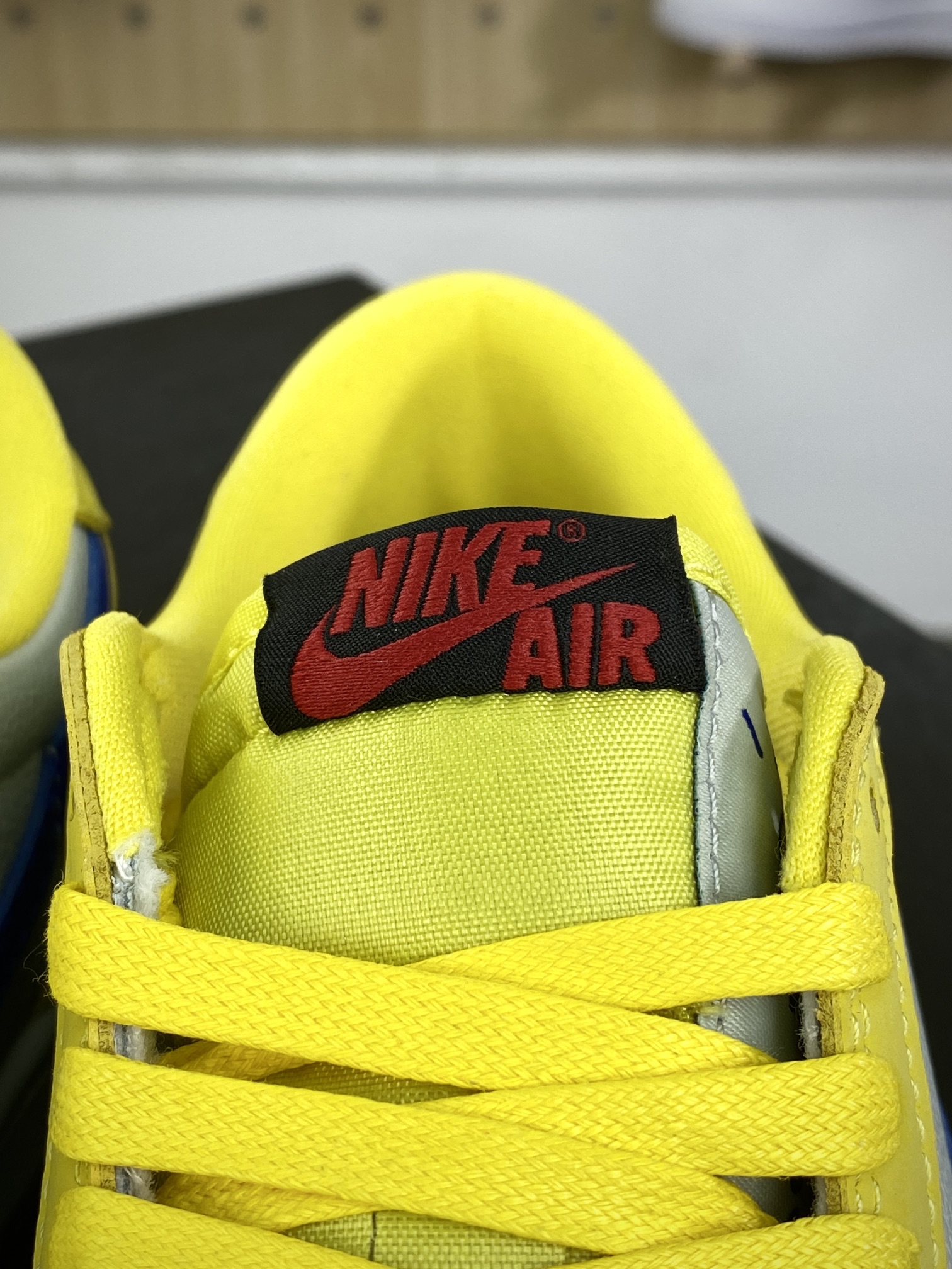 220 Travis Scott x Nike Wmns Air Jordan 1 Low OG”Canary”AJ1乔丹一代篮球鞋“TS联名蓝尼黄白黑倒钩8.0”DZ4137-700