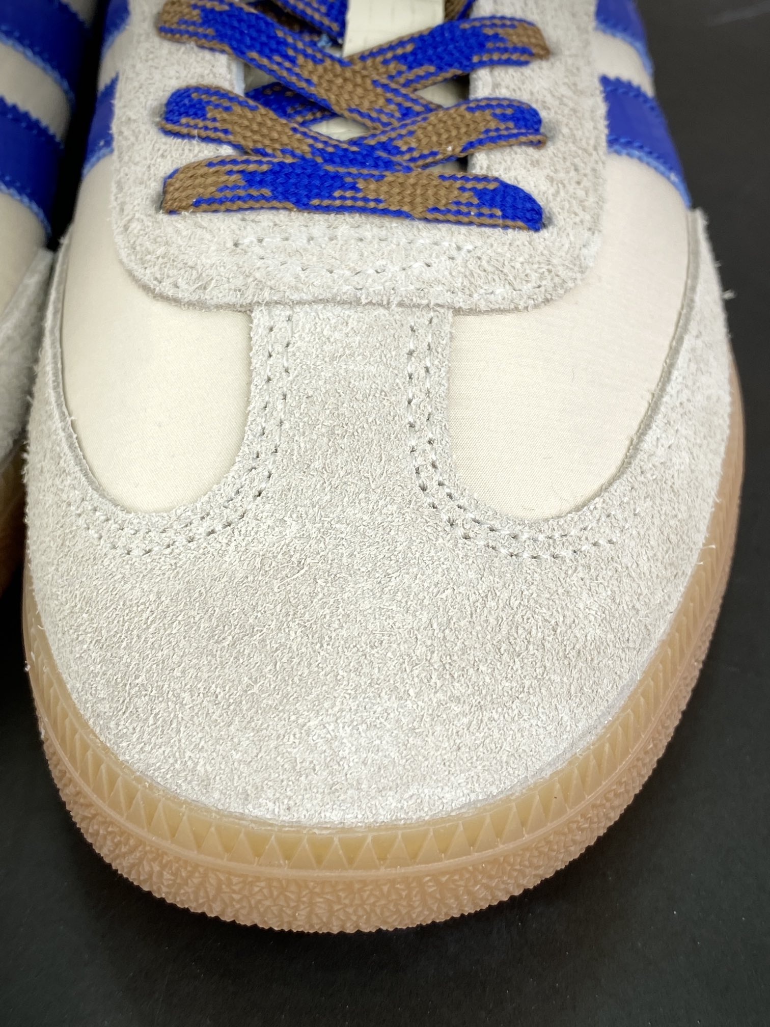 200 Wales Bonner x Adidas Originals Samba Classic”White/Royal Blue/Gum”桑巴舞板鞋“联名米白皇家蓝生胶底”IH7756